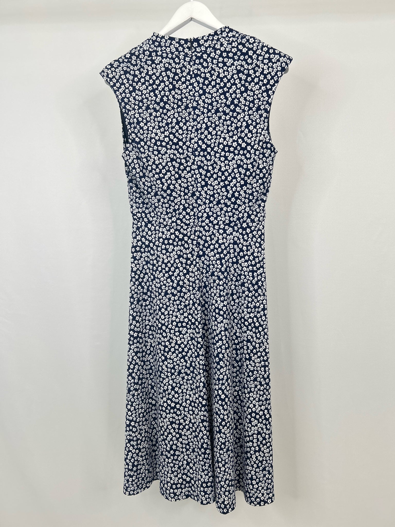 JESSICA HOWARD Size 12 NAVY AND WHITE Women Dress