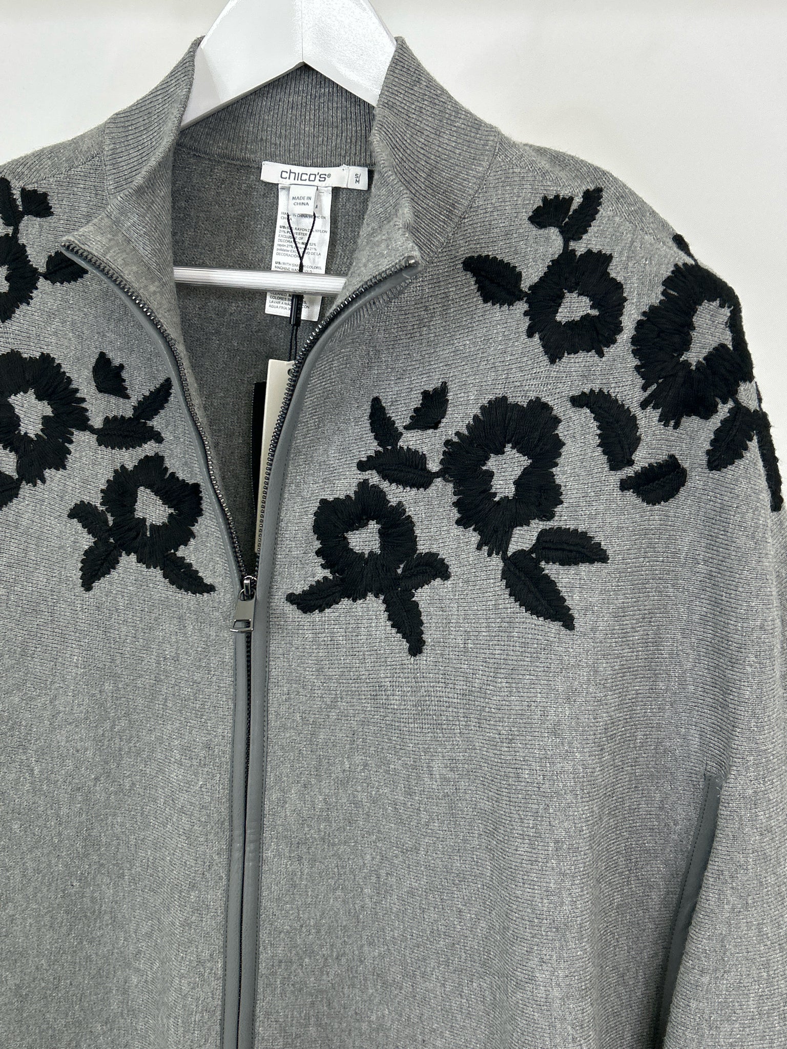 CHICO'S Size S/M Gray Women Cape NWT