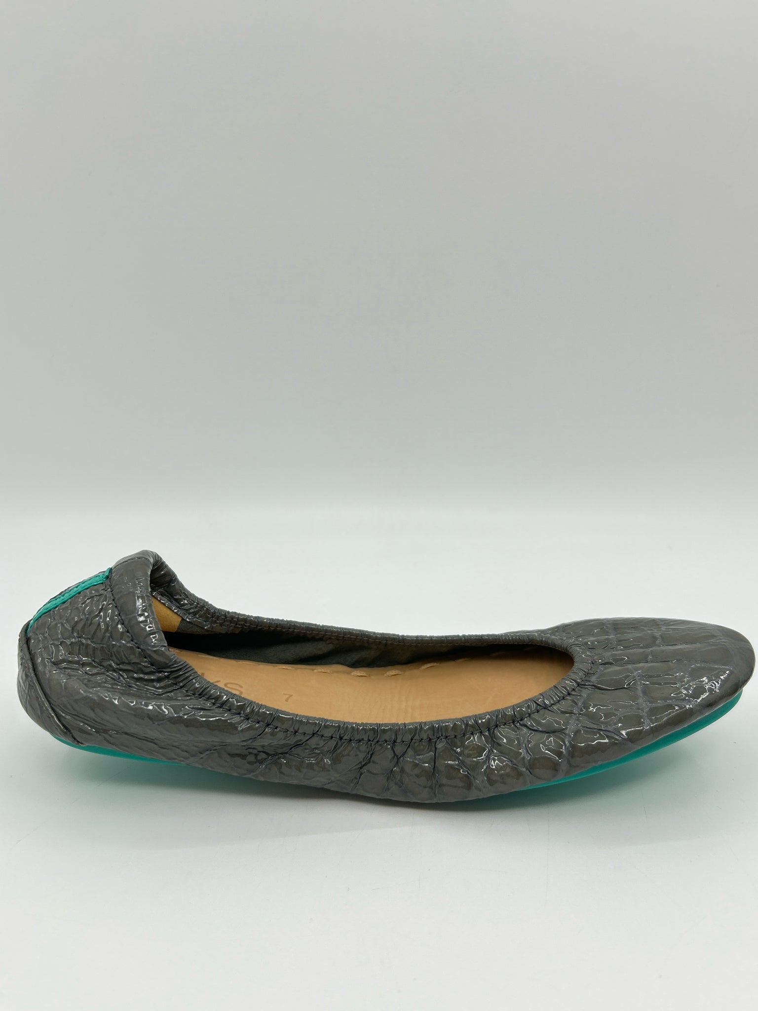 TIEKS Size 7 Gray Women Flats
