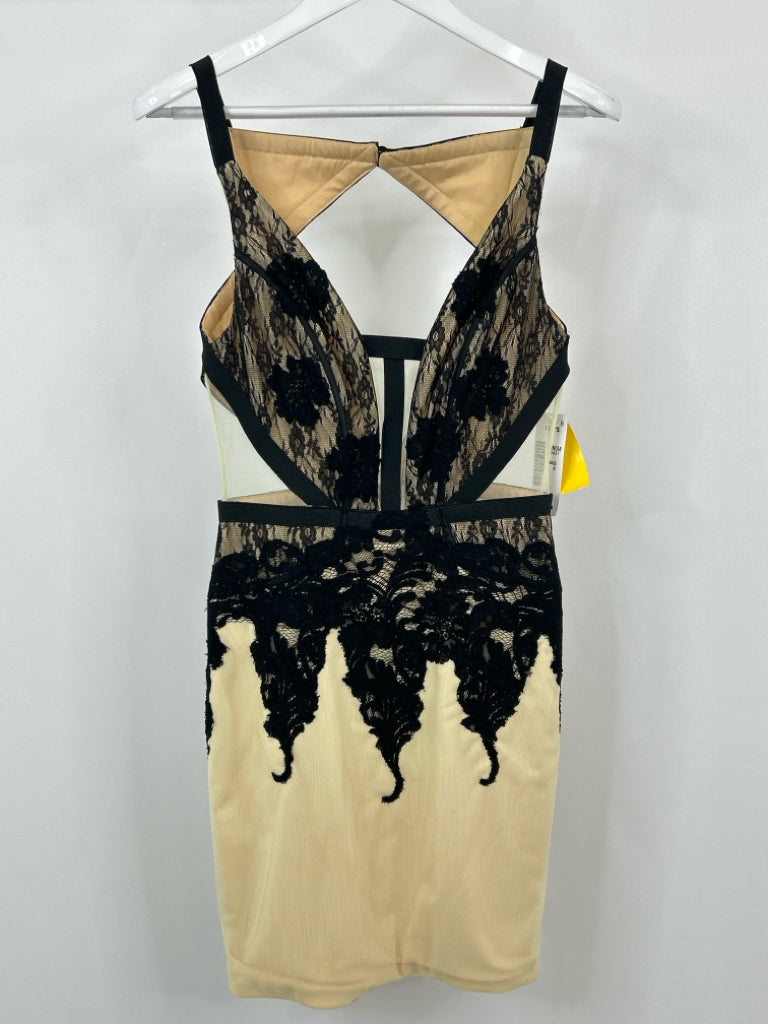 ALBERTO MAKALI Size 4 Ivory and Black Dress NWT