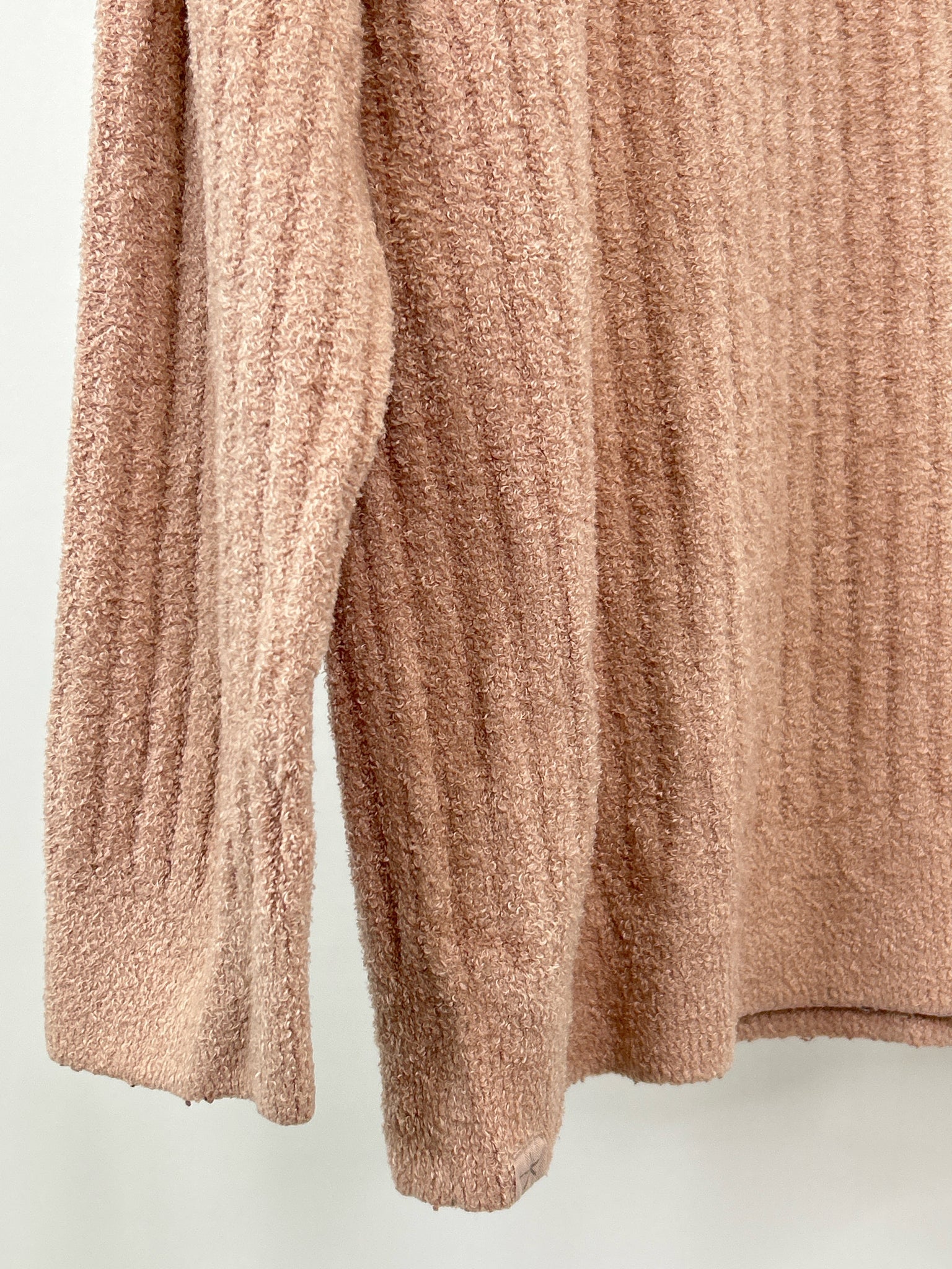 BAREFOOT DREAMS Size XLT Pink Women Top