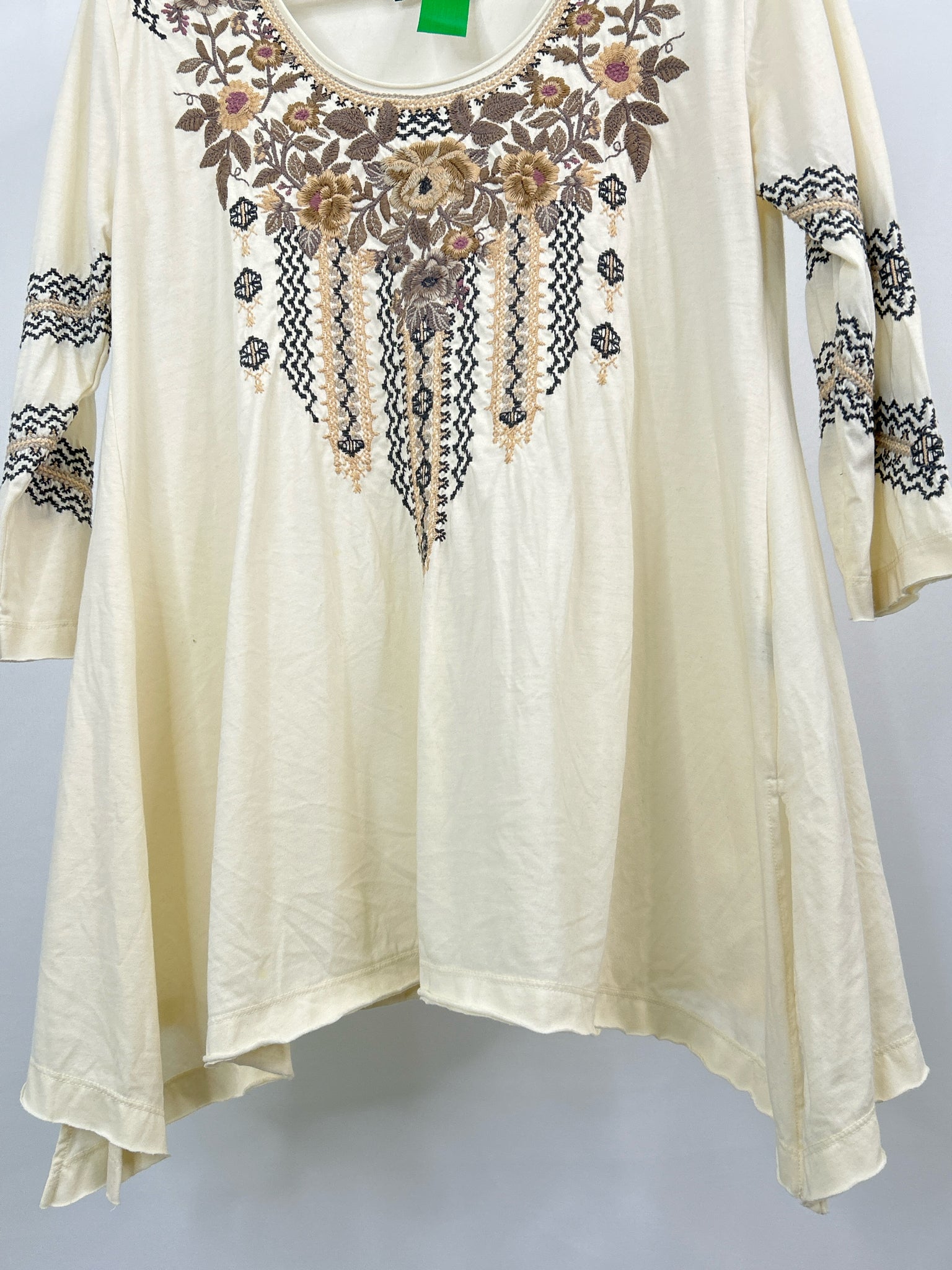 JOHNNY WAS Size M Beige Women Tunic
