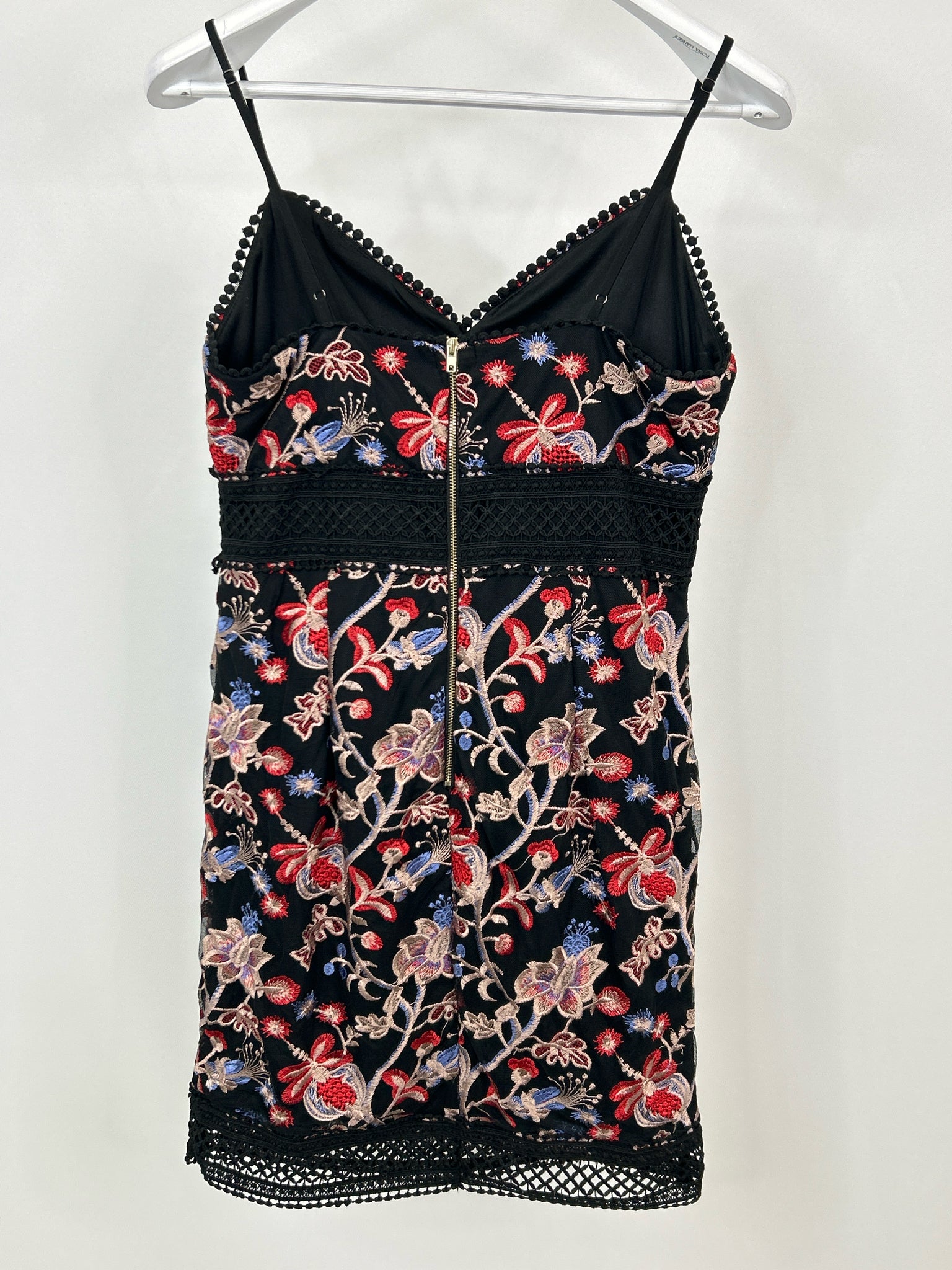 AQUA Size L Black Floral Women Dress