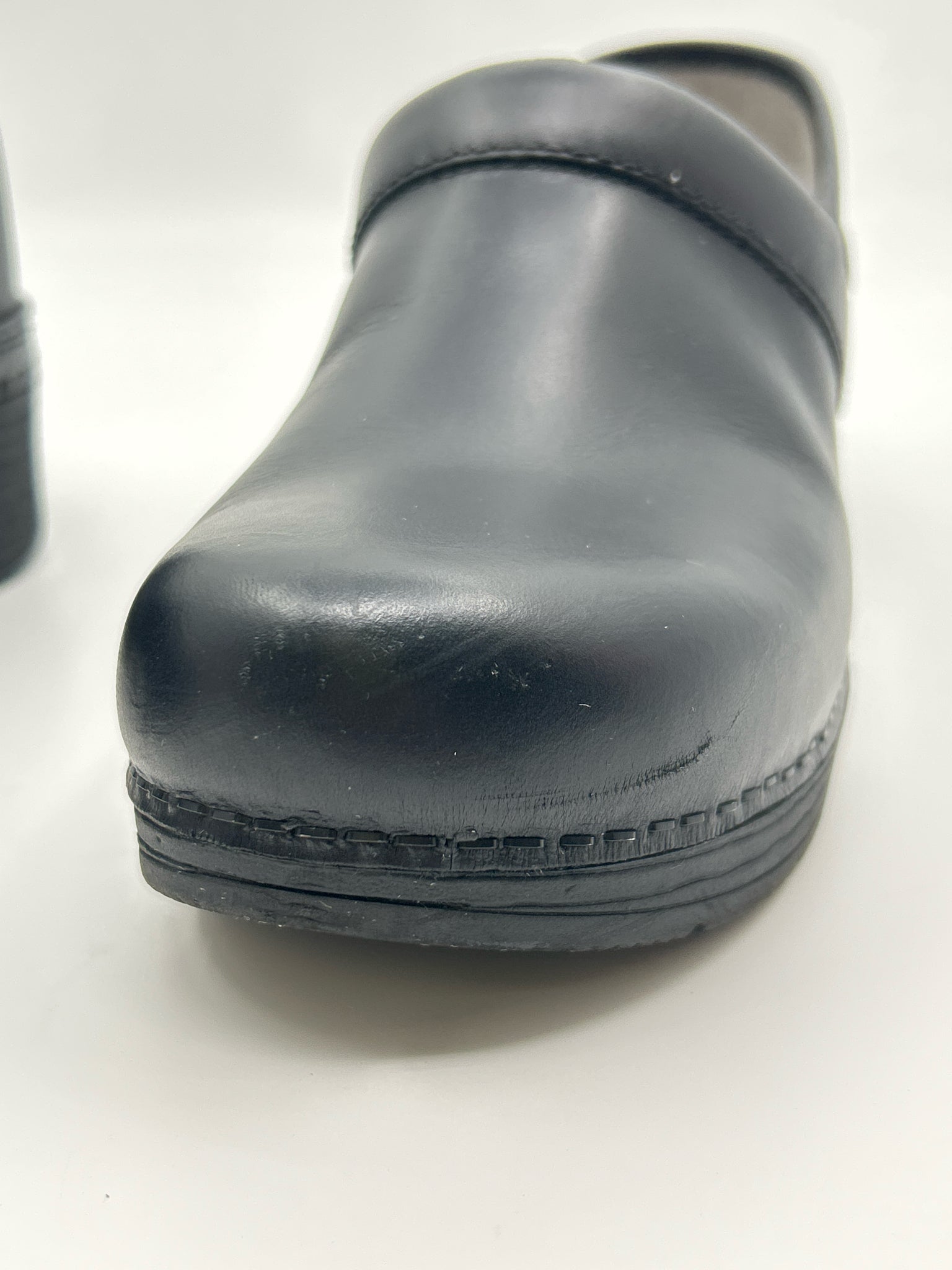 DANSKO Size 40/10 Black Women Shoes