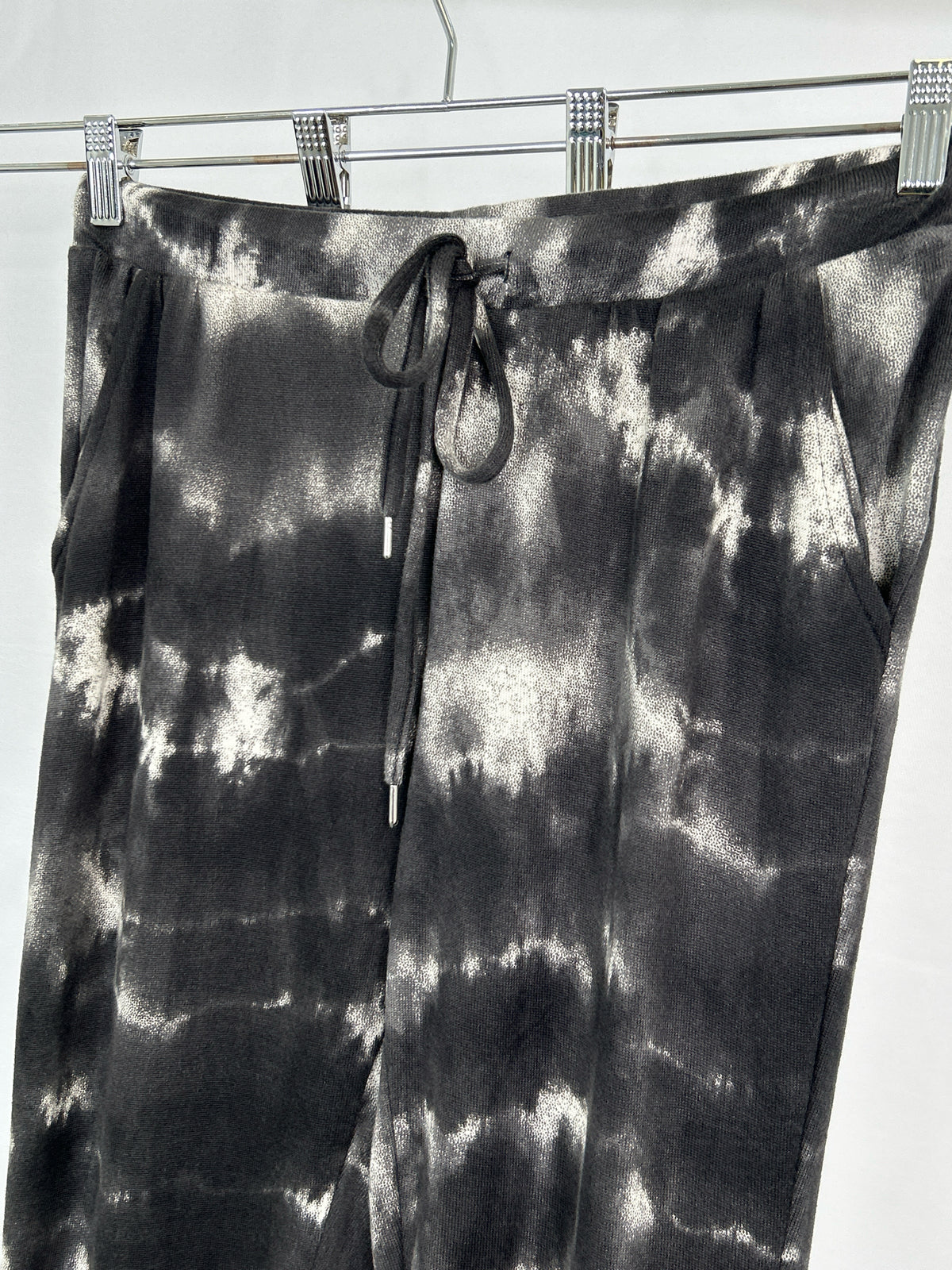 LA|TC Los Angeles Trading Company Size M Black and White Women 2-Piece w/pants