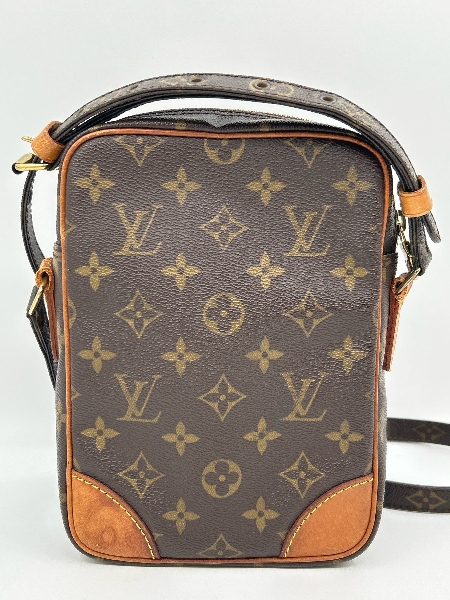 LOUIS VUITTON BROWN MONOGRAM Women Purse