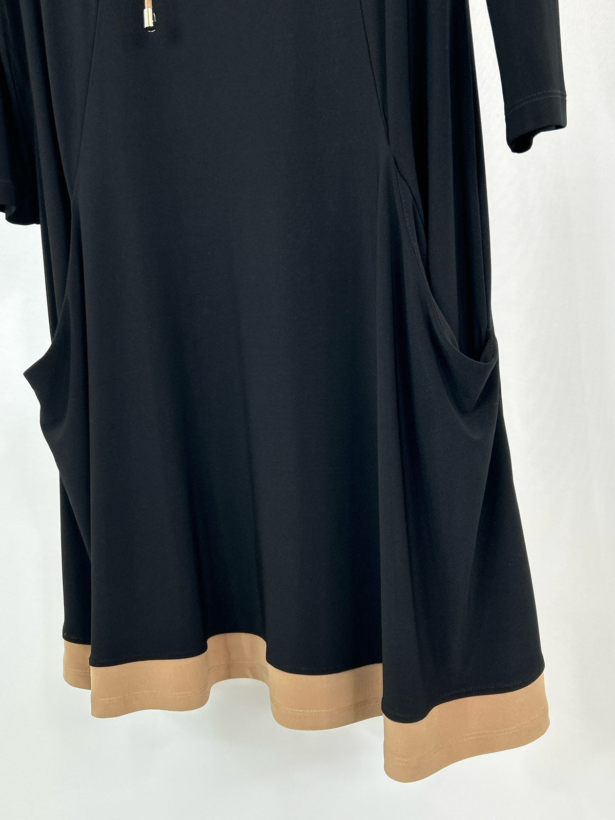 JOSEPH RIBKOFF Size 8 Black Print Women Dress