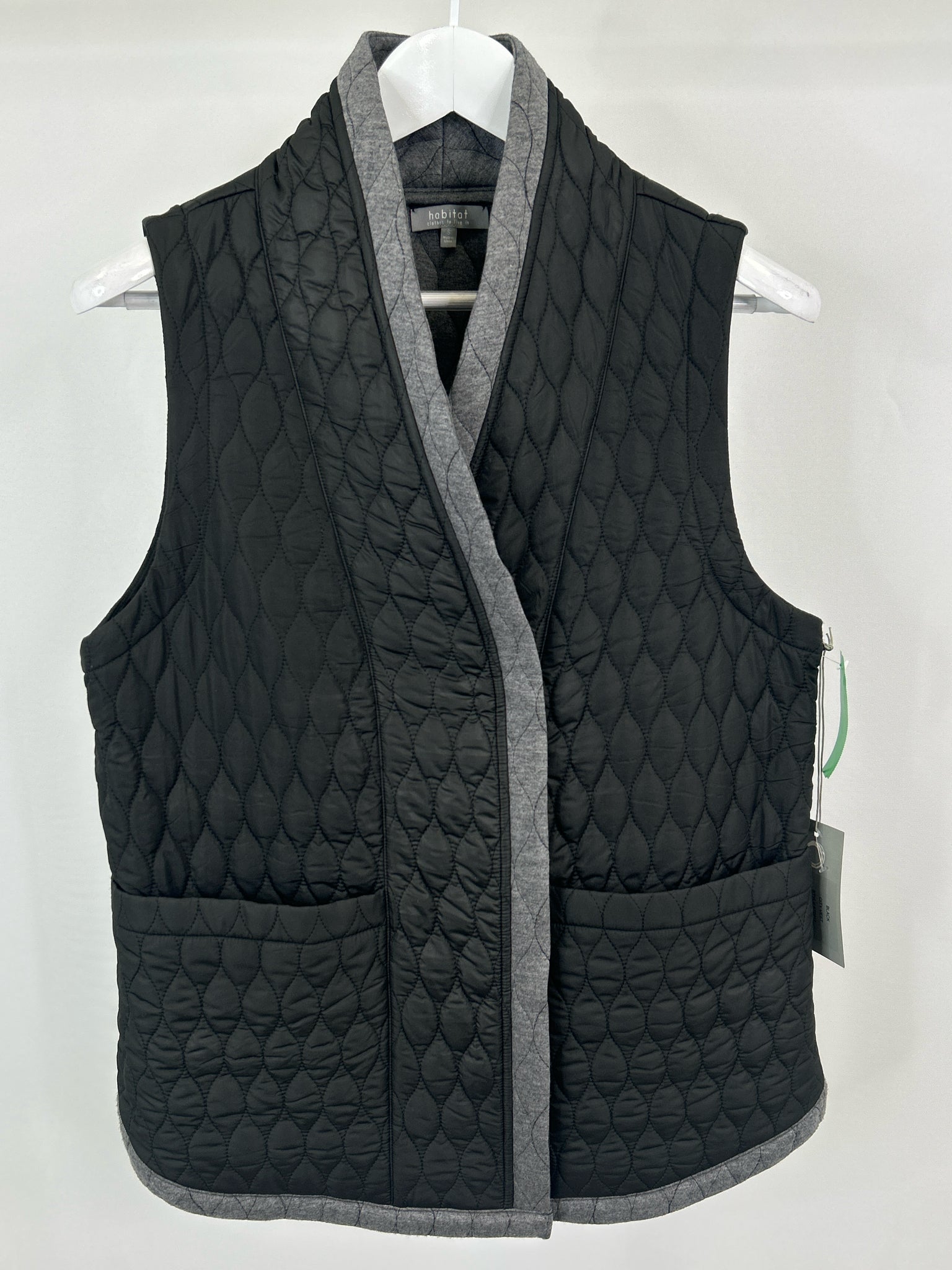 HABITAT Size S Black and Grey Women Vest NWT