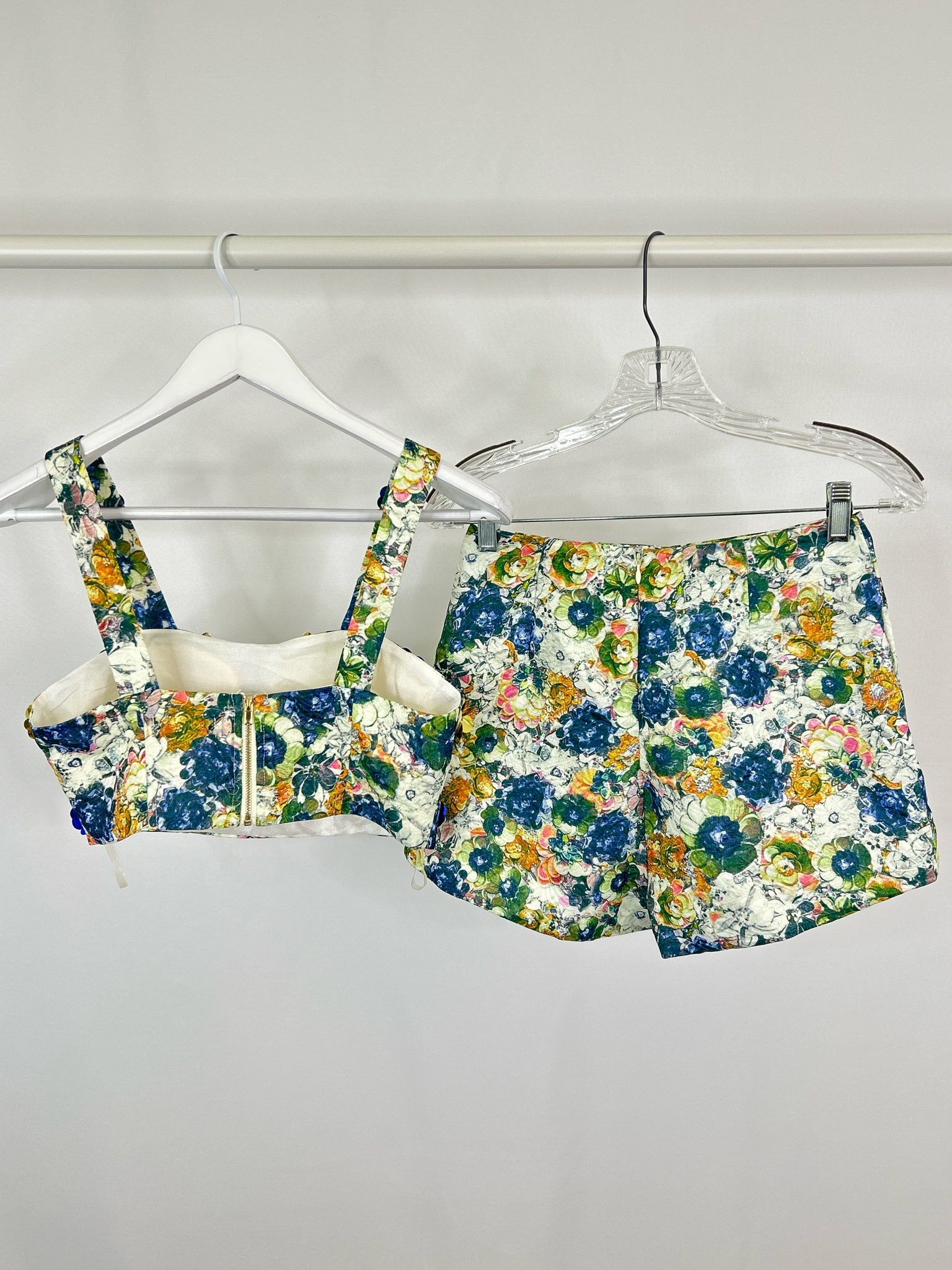 Nichole Lynne Size S Green Floral Women 2-Piece w/shorts