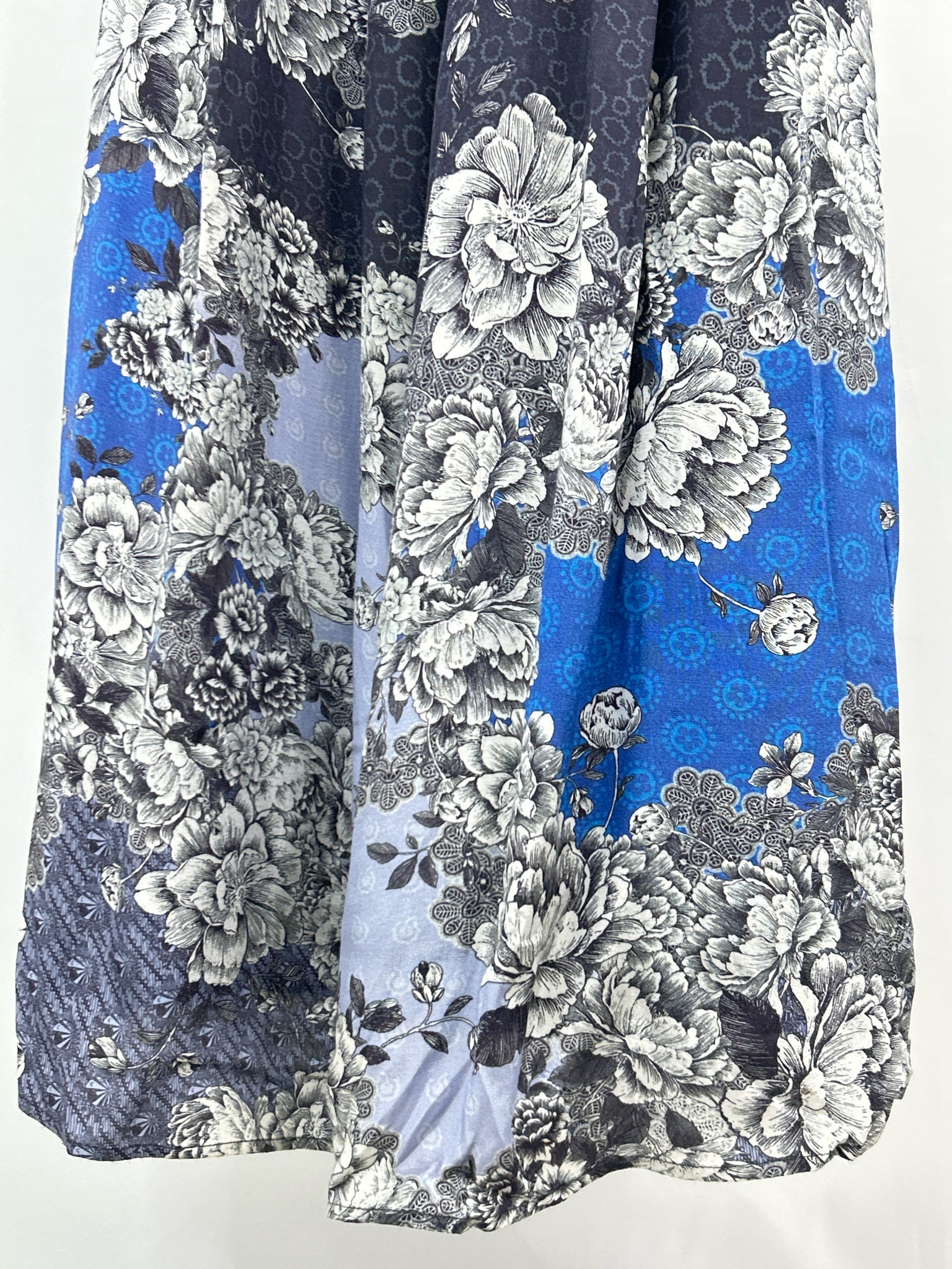 ATSU Size L BLUE AND GREEN Women Dress