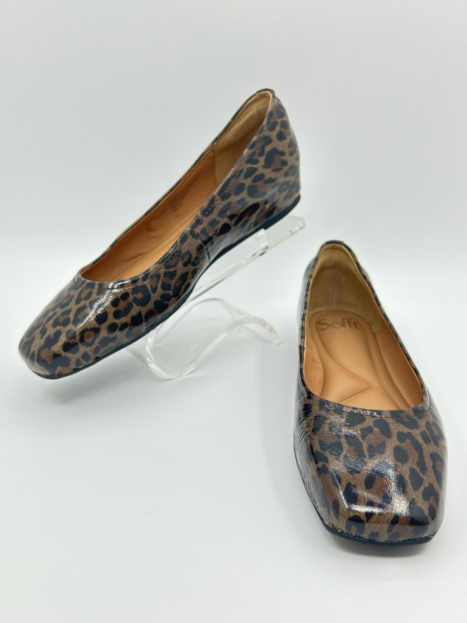SOFFT Size 6.5M Animal Print Women Pumps