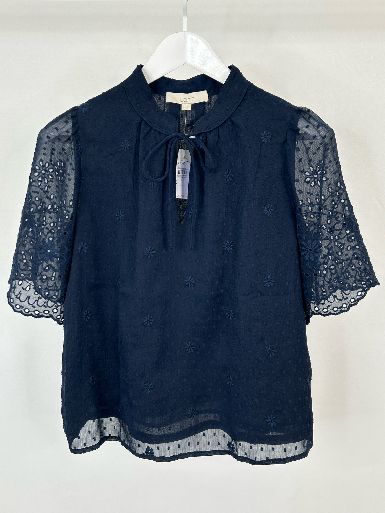 LOFT NWT Size S Navy Women Top