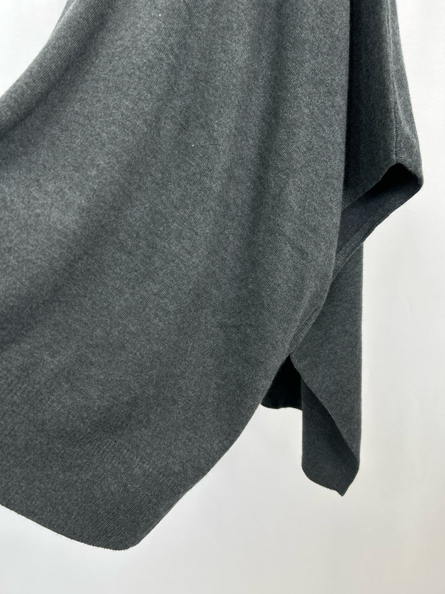 SOMA NWT Size L/XL Charcoal Women Poncho