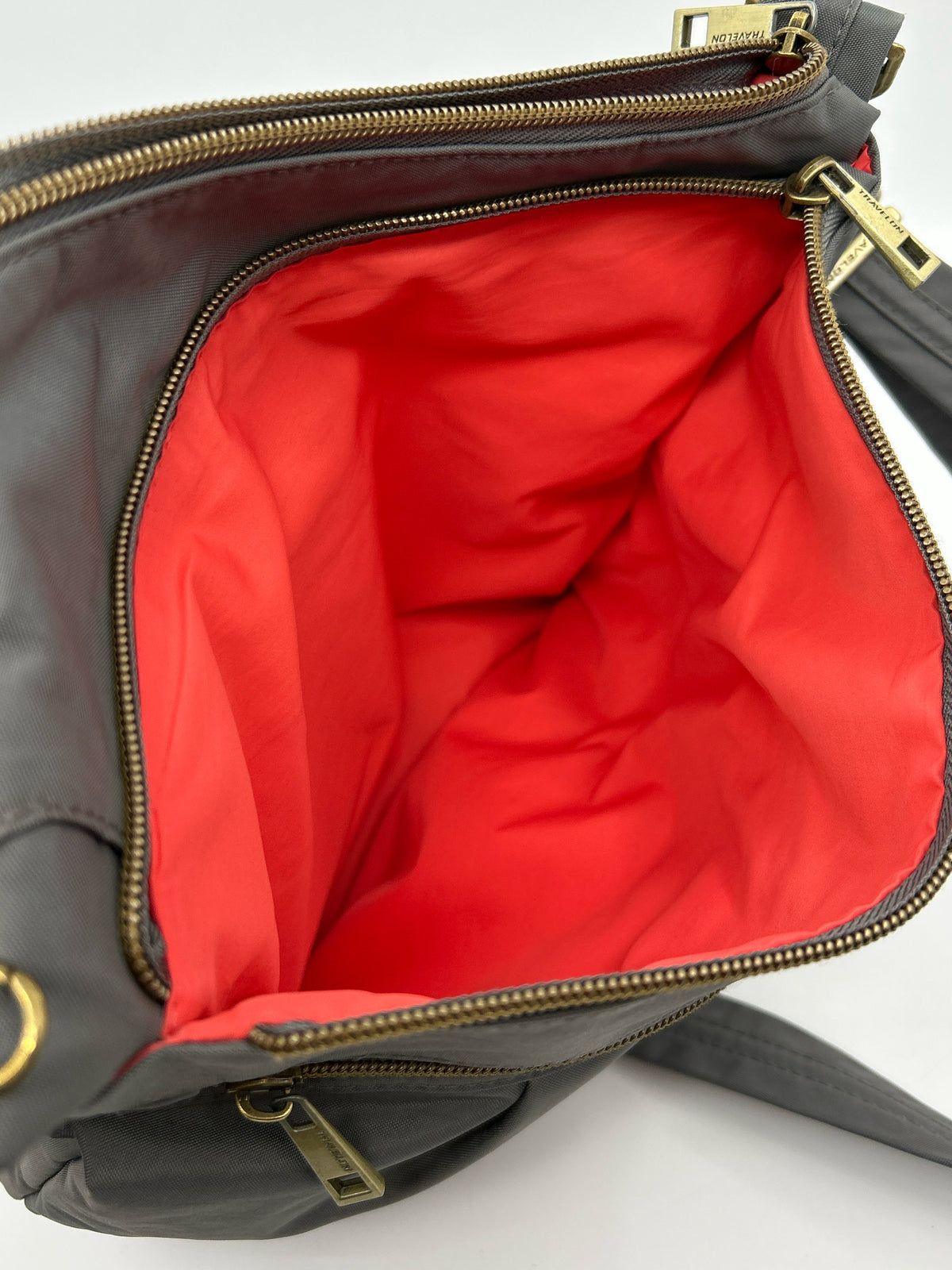TRAVELON Grey Women Purse