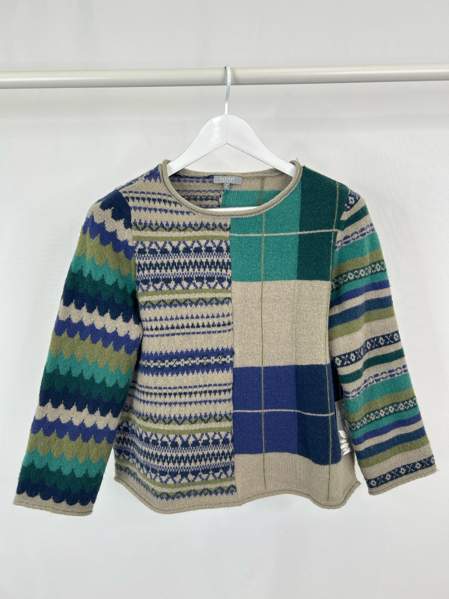 HABITAT Size S Grey and Teal Women Sweater NWT