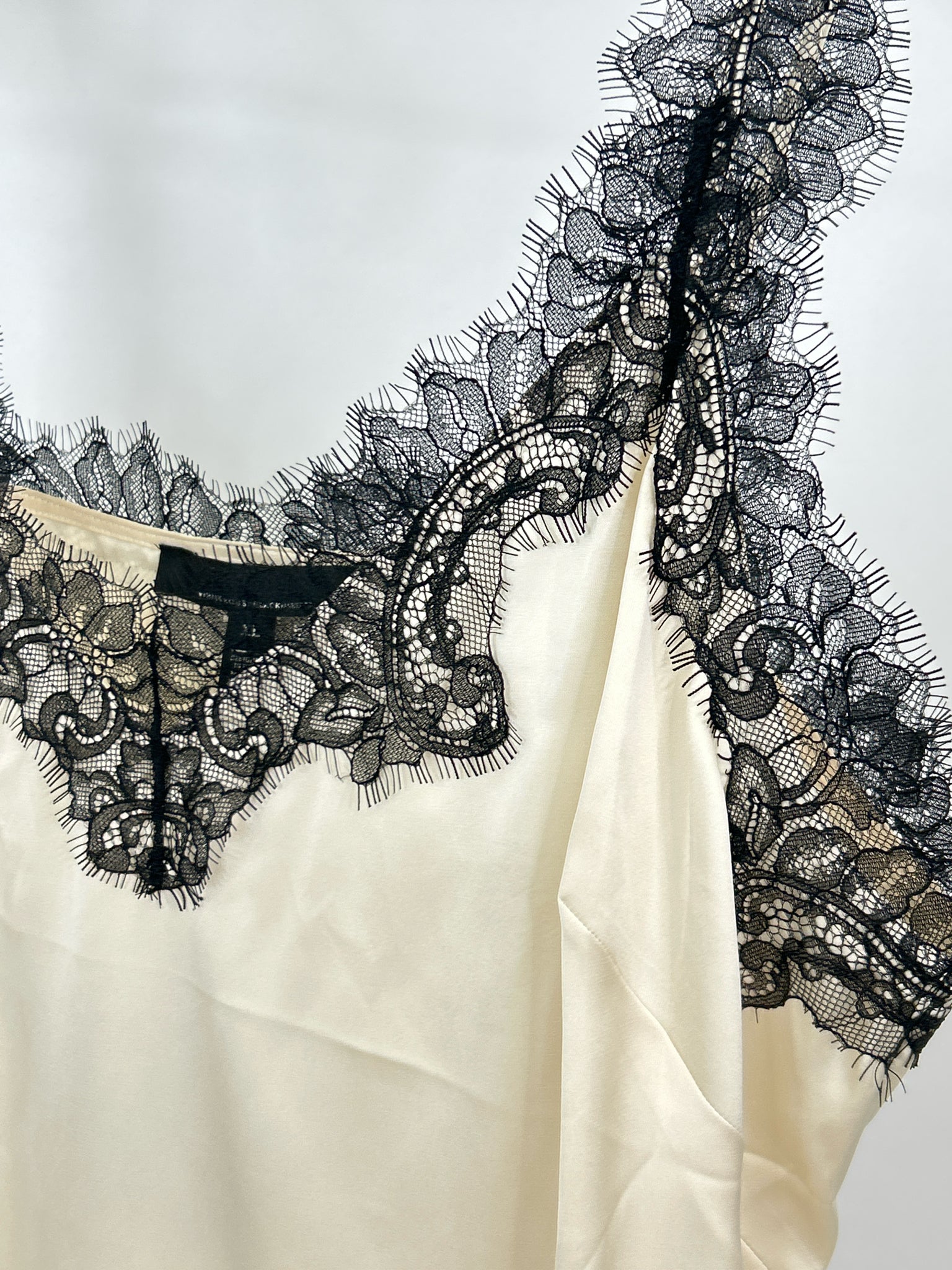 White House Black Market Size XL Champagne Women Camisole
