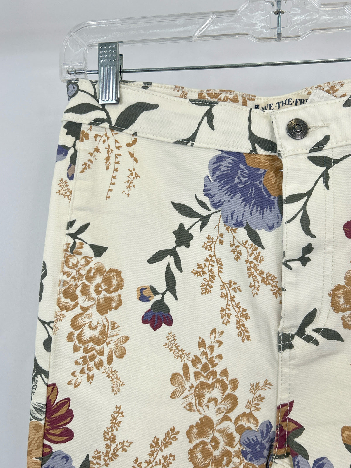 WE THE FREE Size 27/4 Cream Floral Print Women Jeans NWT