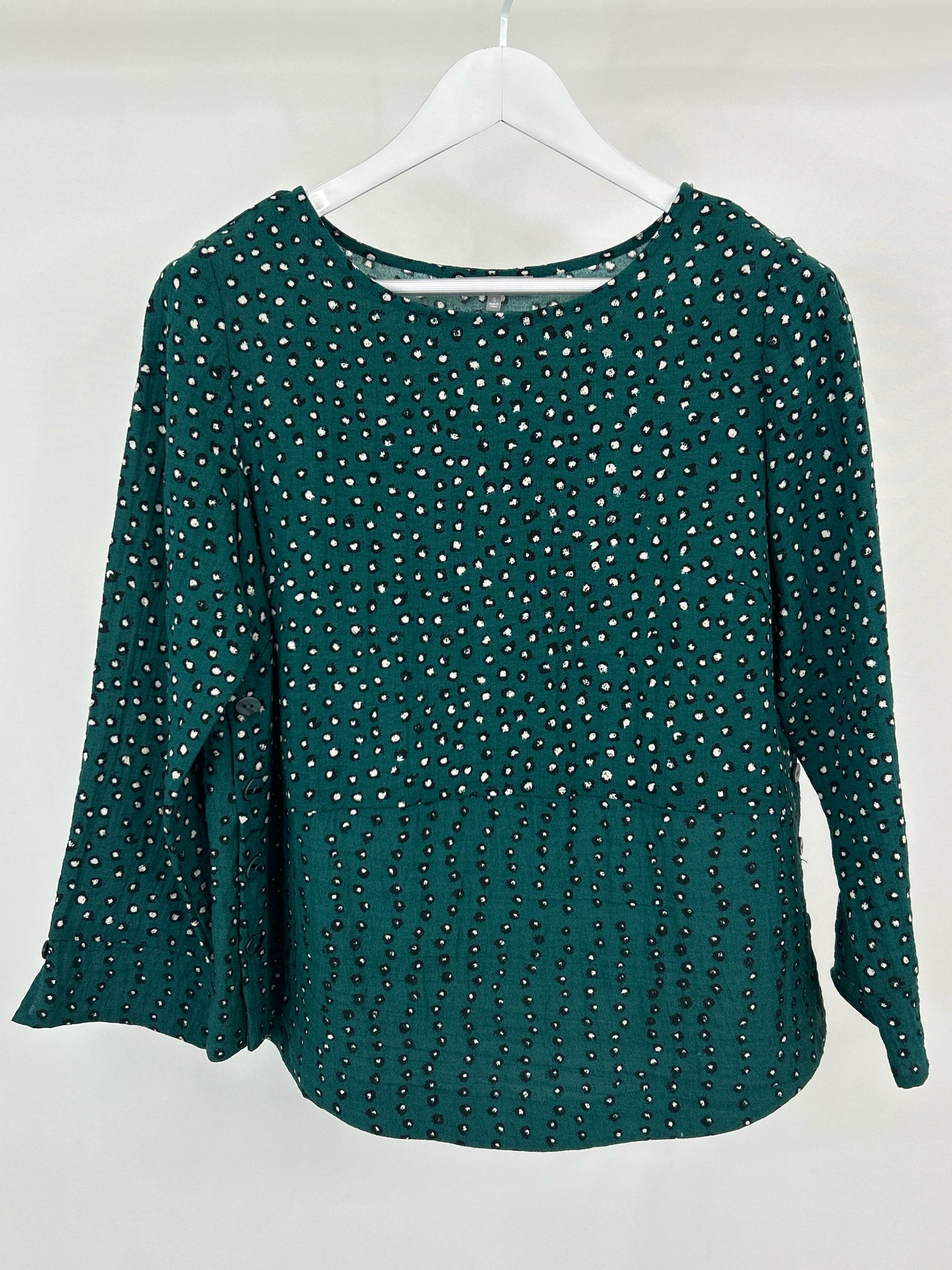 HABITAT Size S Green and White Women Tunic NWT
