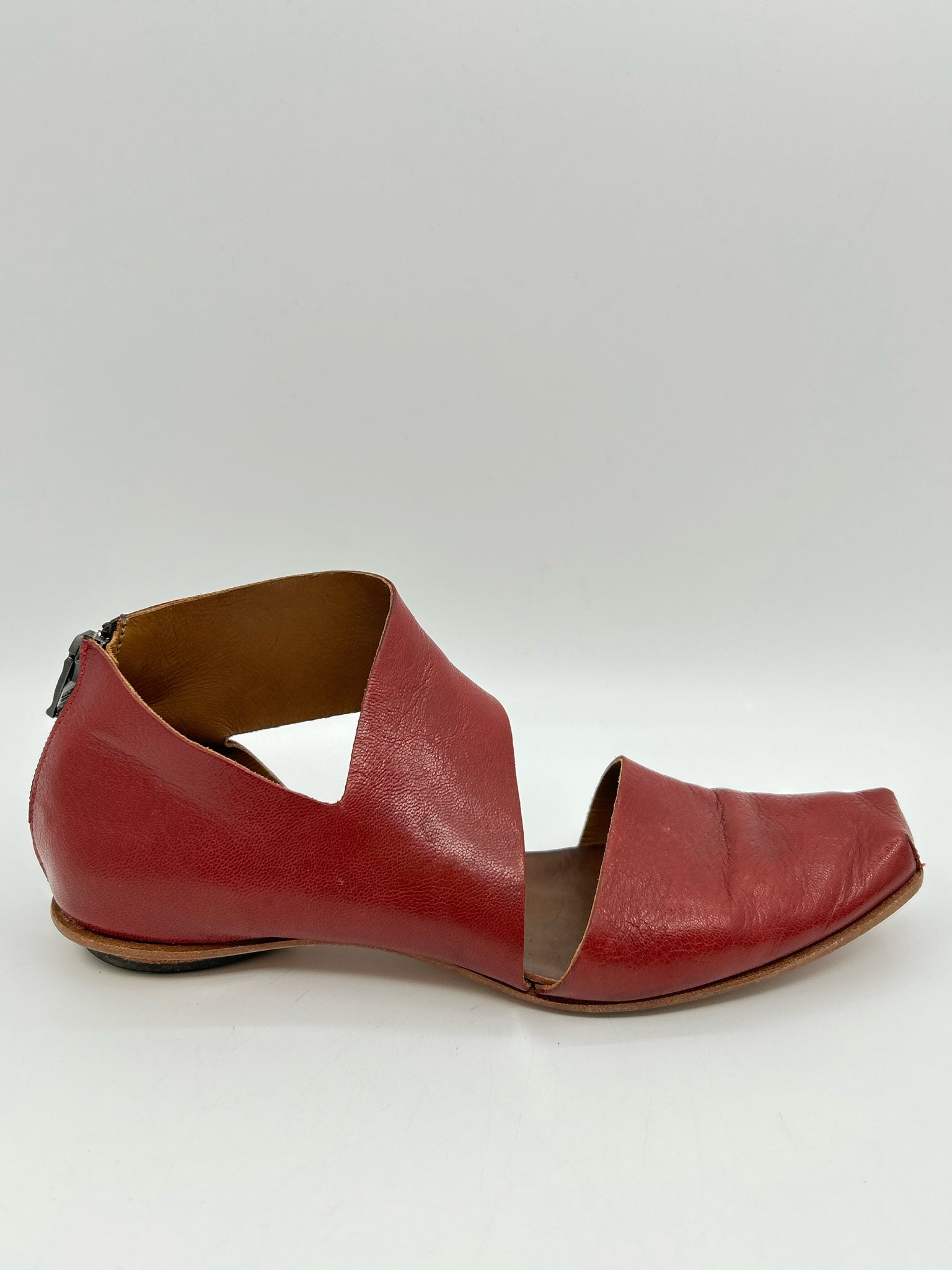 CYDWOQ Size 37.5 Red Women Sandal
