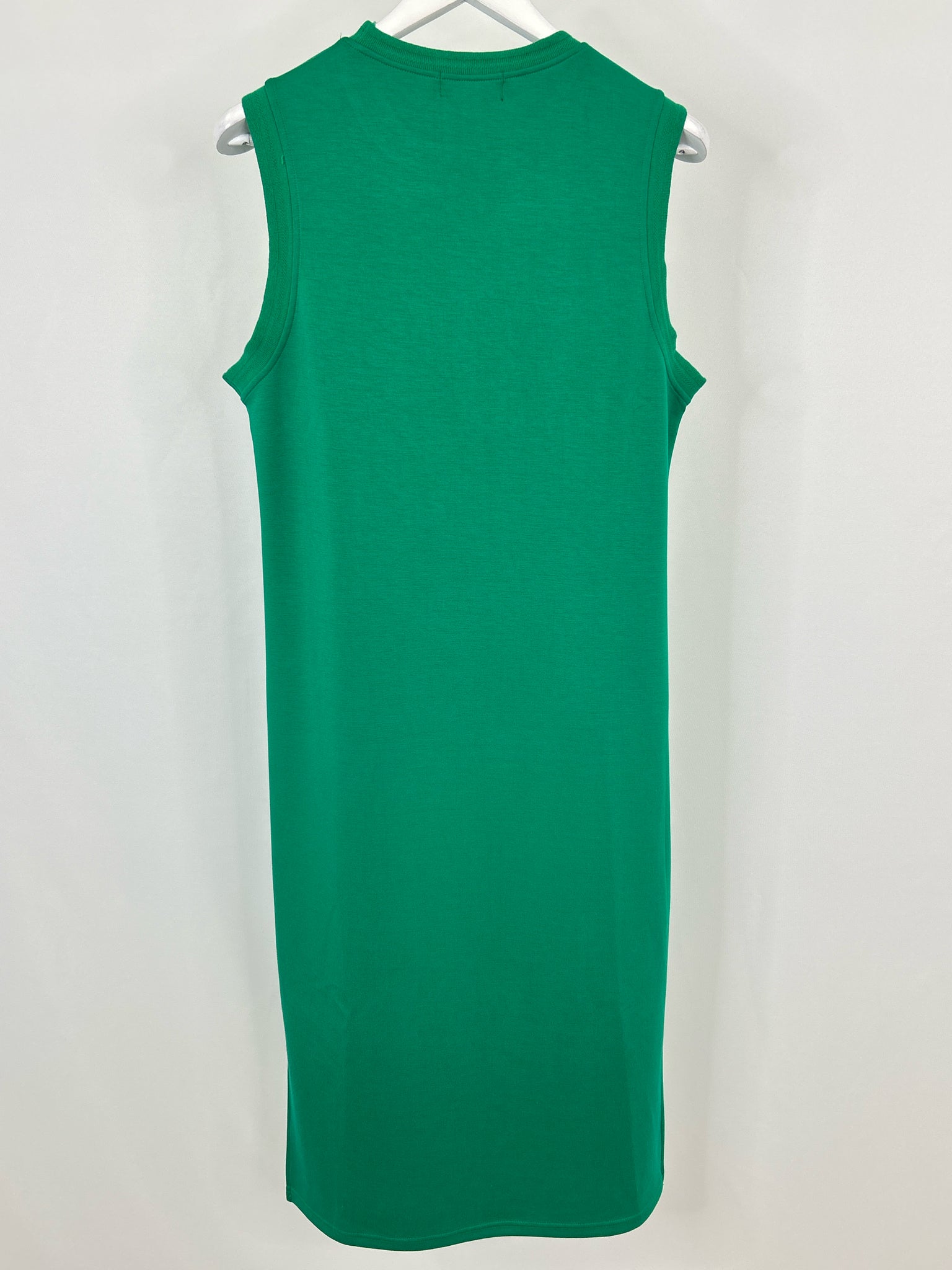 The Willow Tree Boutique Size M Green Women Dress