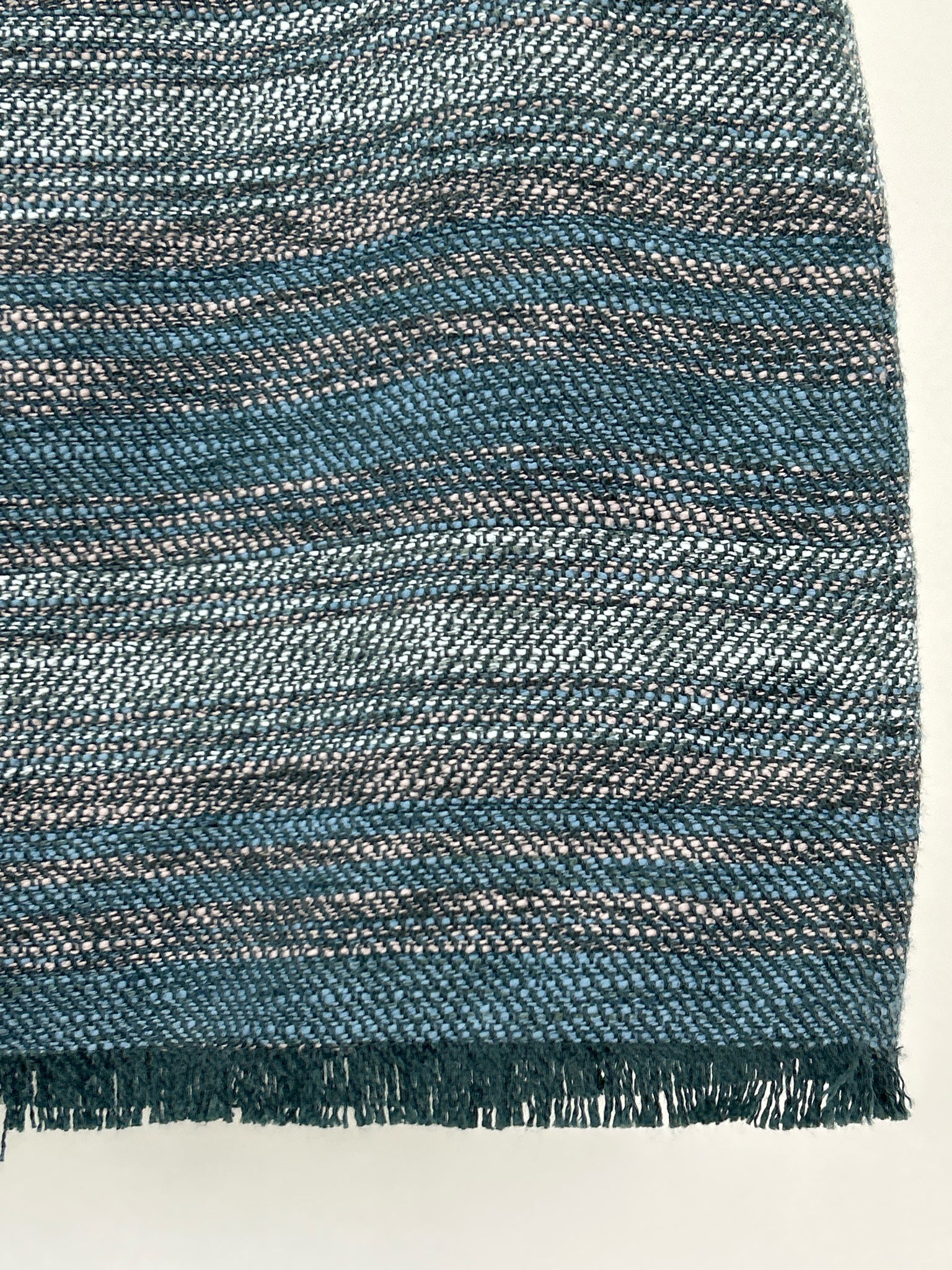 LOFT Size 6 BLUE AND PINK Women Skirt