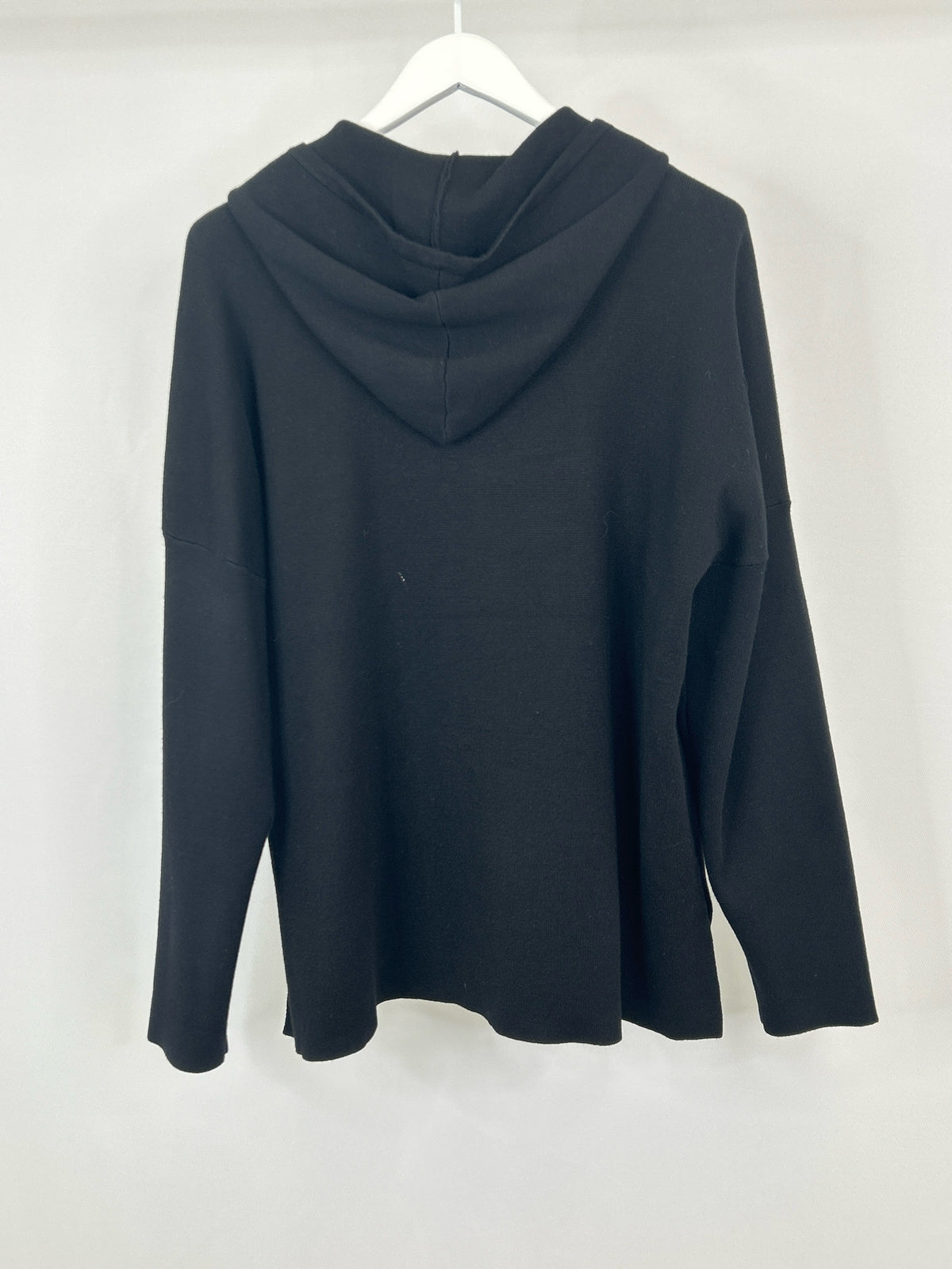 CYRUS Size XL Black Women Pullover