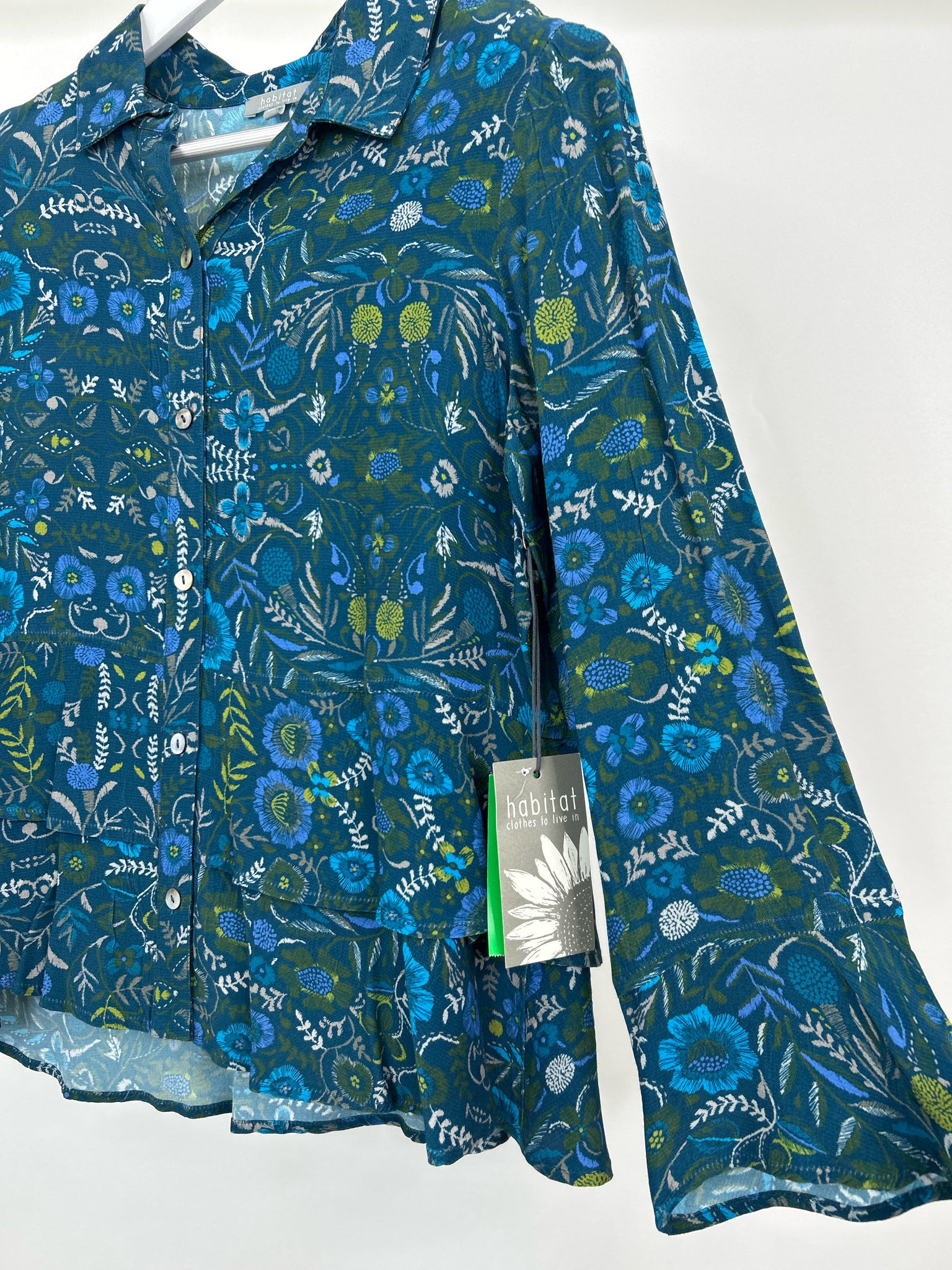 HABITAT Size S Blue floral Women Shirt