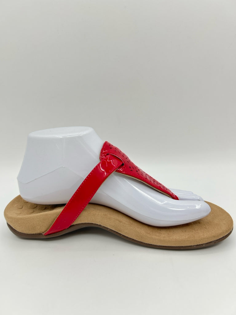 VIONIC Size 8 Red Women's Sandal