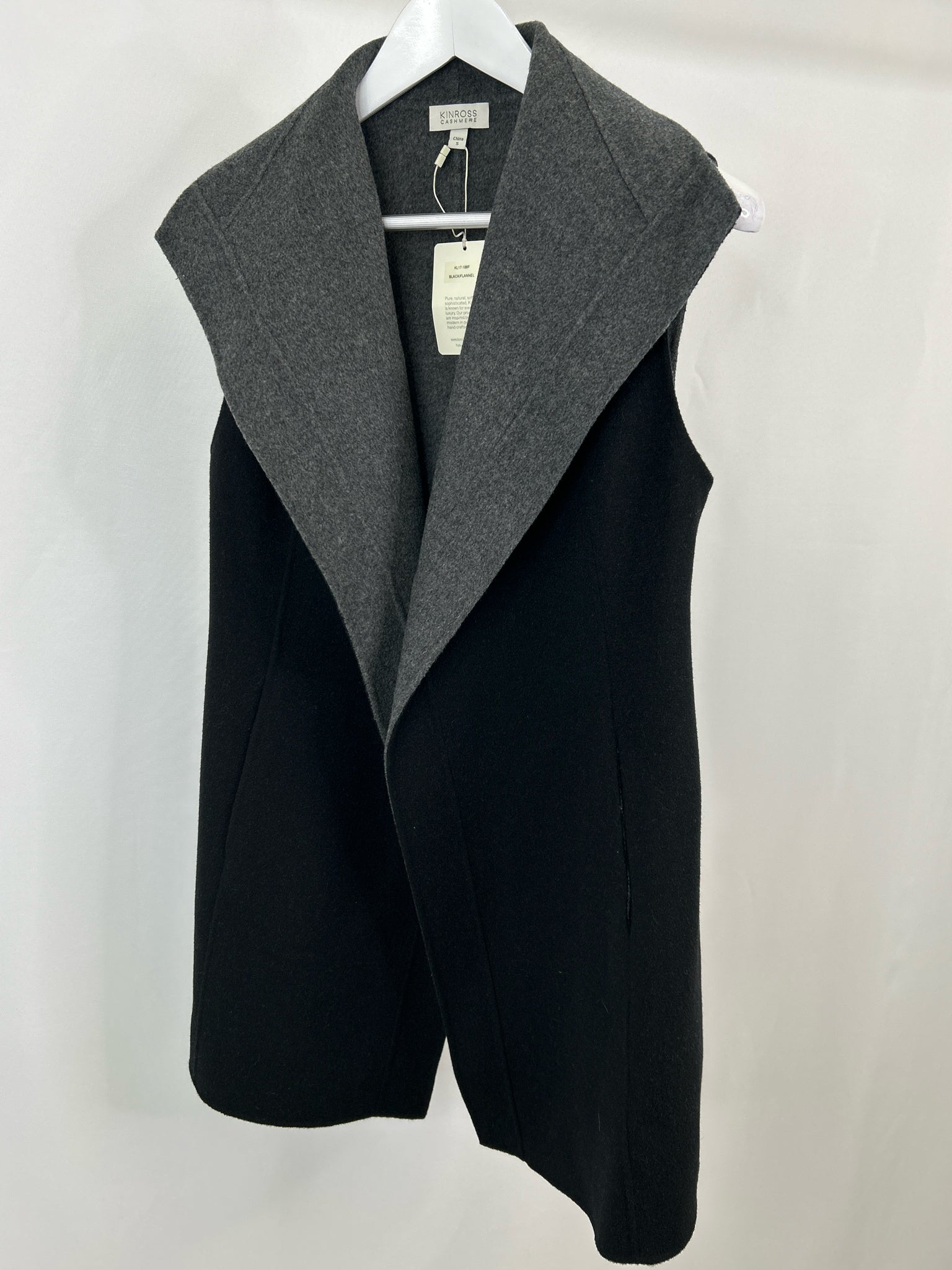 KINROSS Size S Black and Grey Wool Cashmere Women Vest NWT