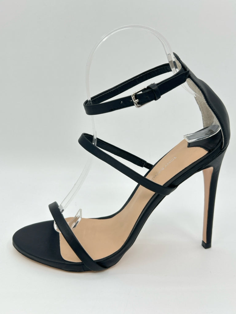 TONY BIANCO Size 9.5 Black Sandal NIB