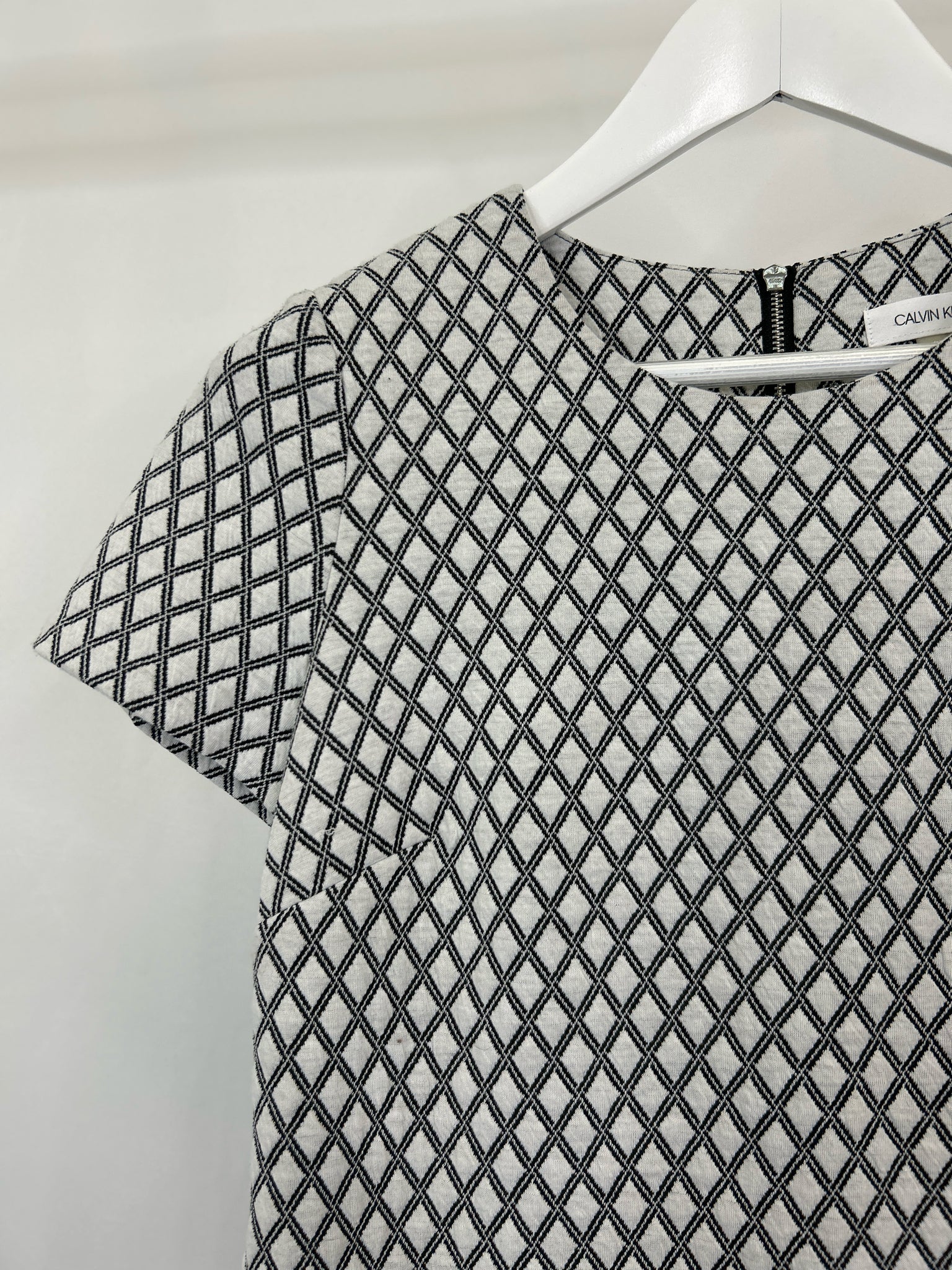 CALVIN KLEIN Size 8 White & Black Women Dress