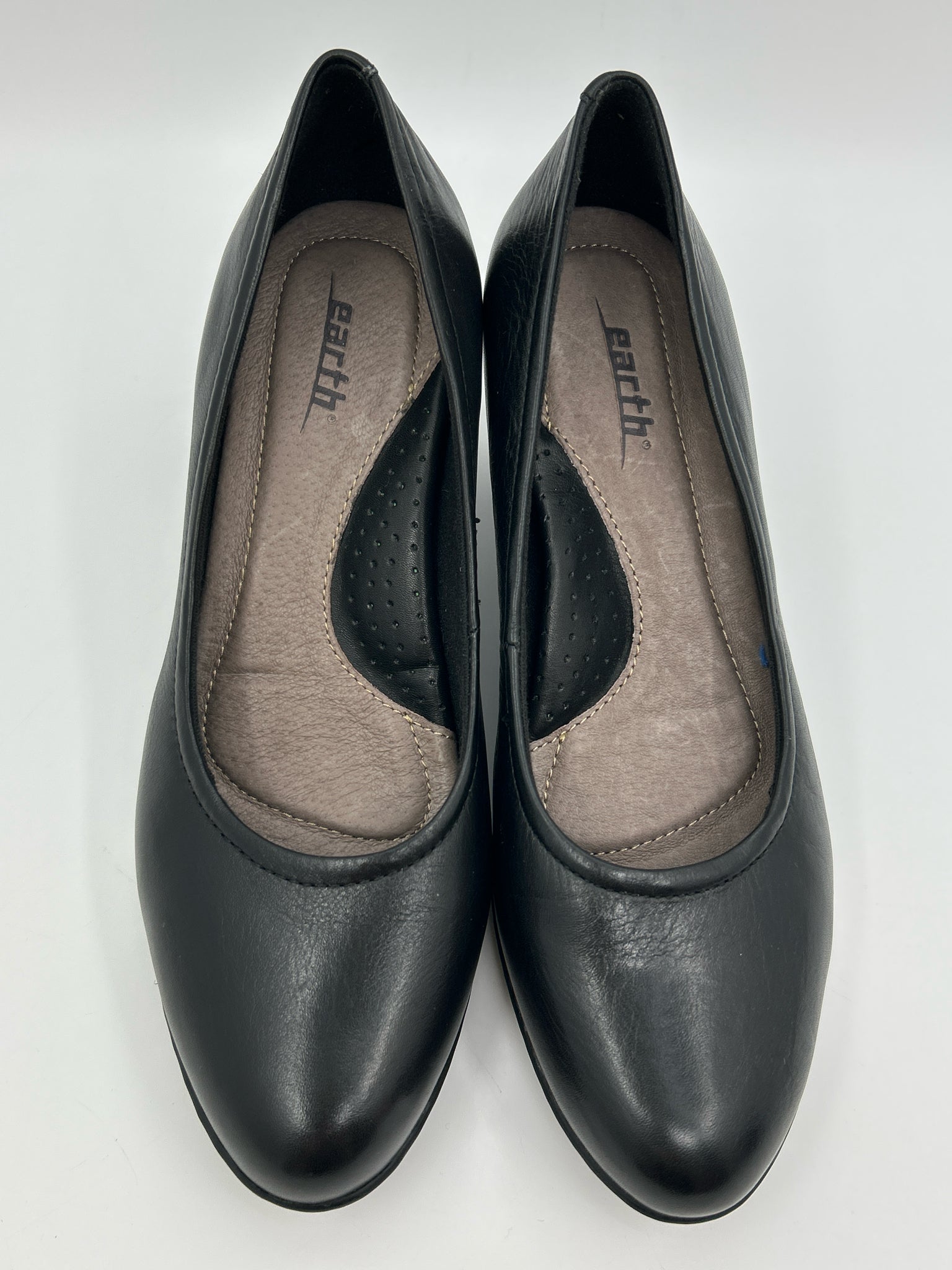 EARTH Size 7B Black Women Pumps
