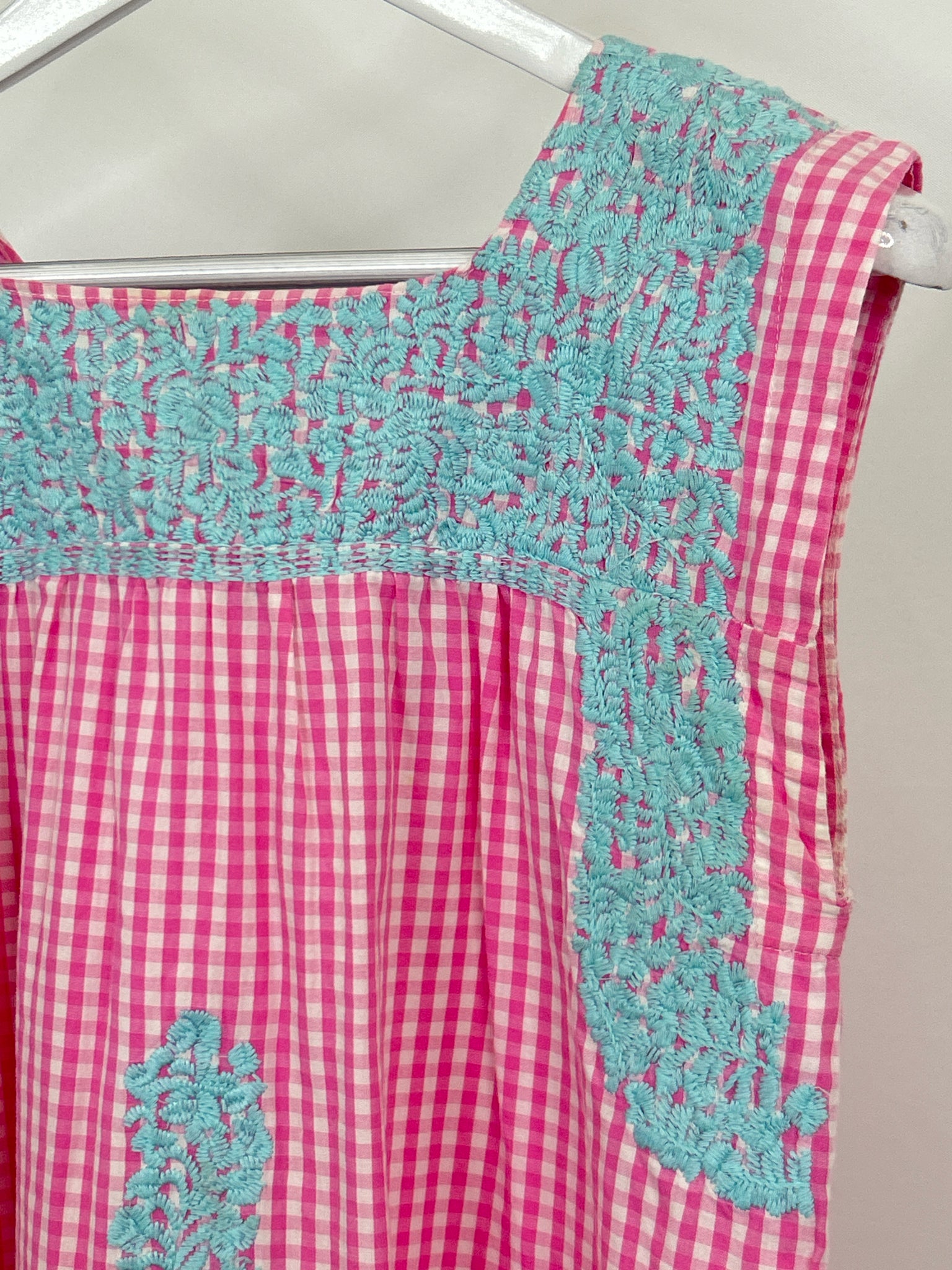 J.MARIE Size XS PINK AND WHITE Women Dress
