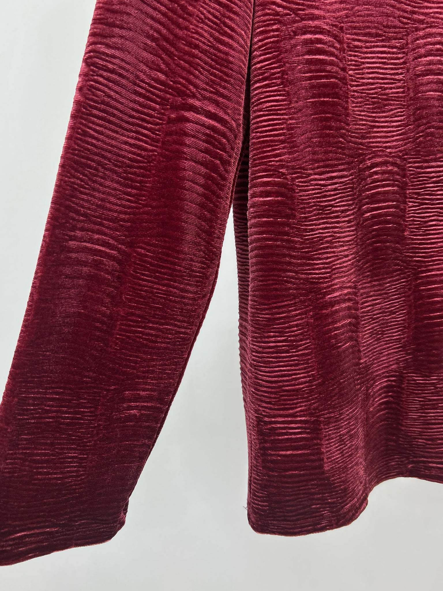 HABITAT Size S Wine Women Top NWT