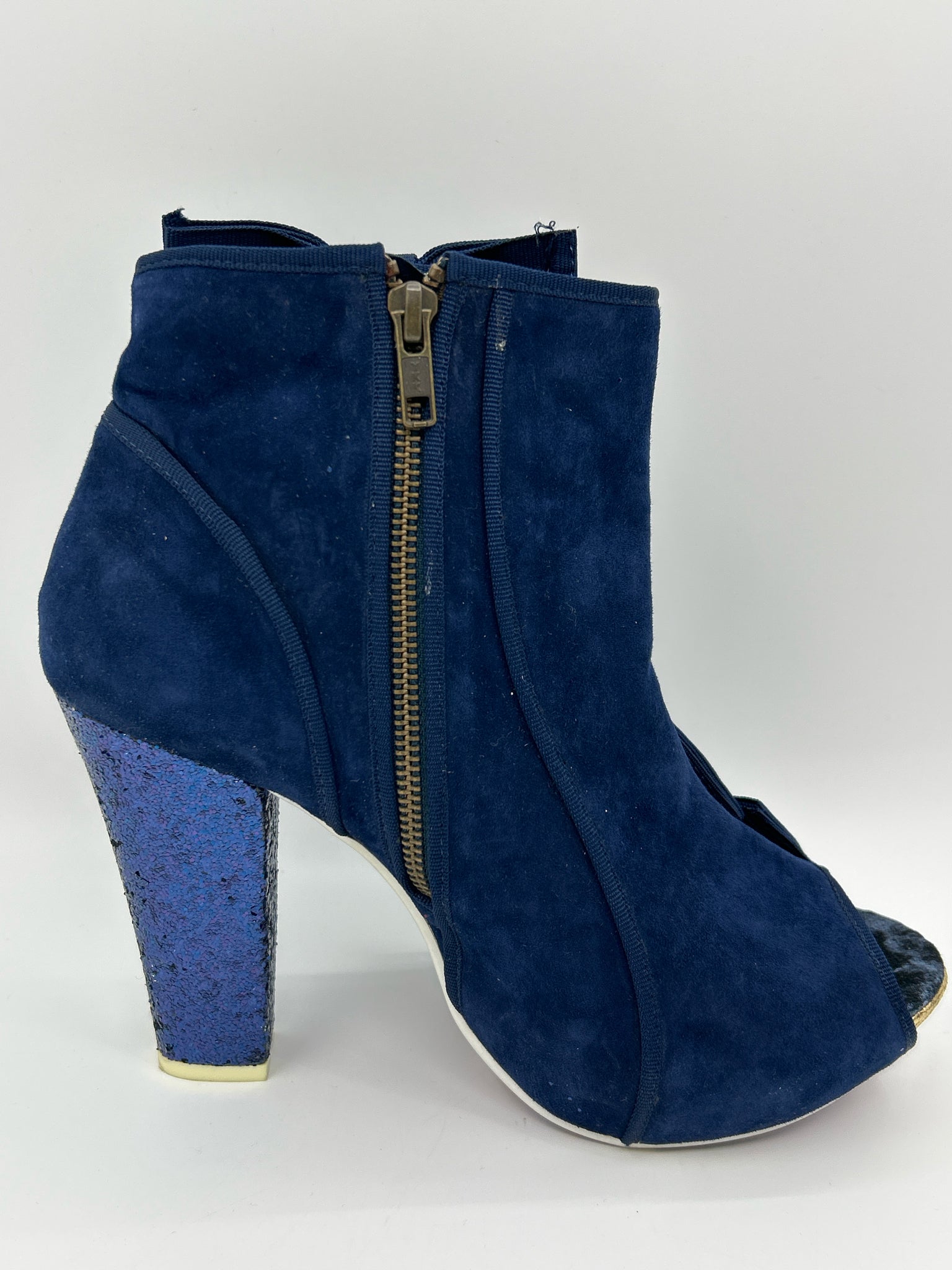 IRREGULAR CHOICE Size 10 Navy Women Booties