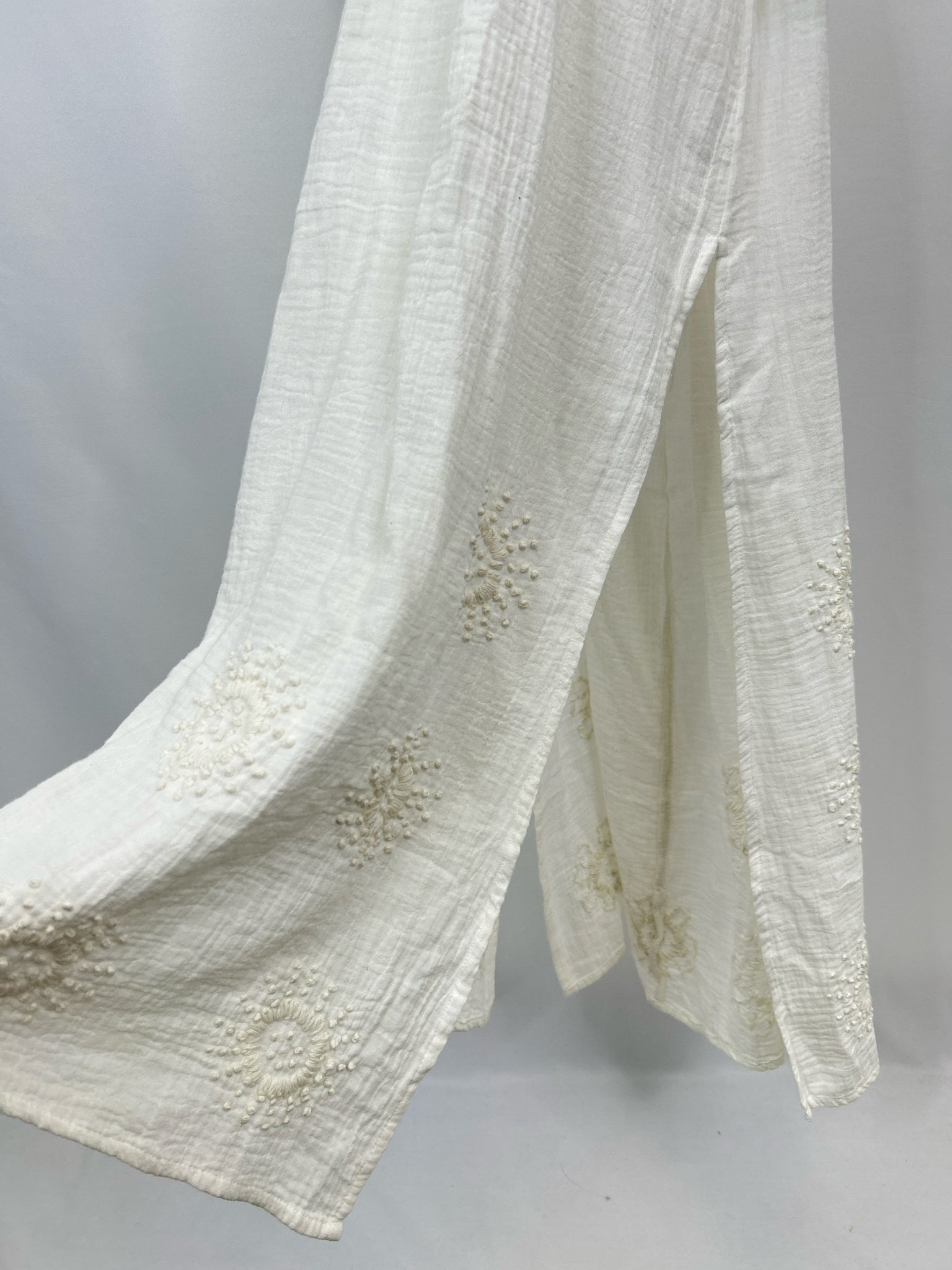 TRINA TURK Size M White Women Dress NWT