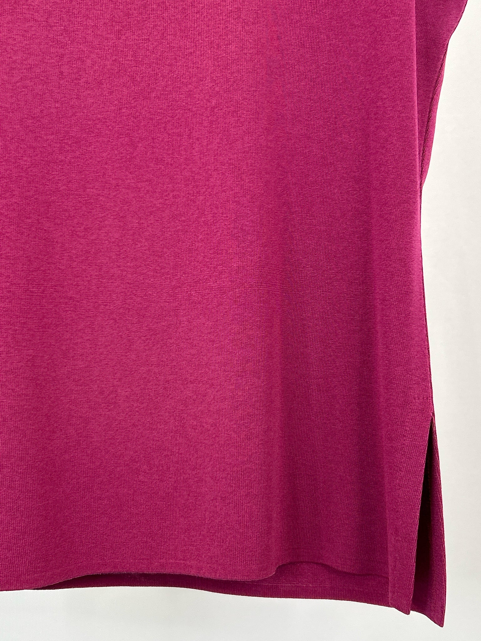 EXCLUSIVELY MISOOK Size S FUSCHIA AND BLACK Women's 2-piece Set