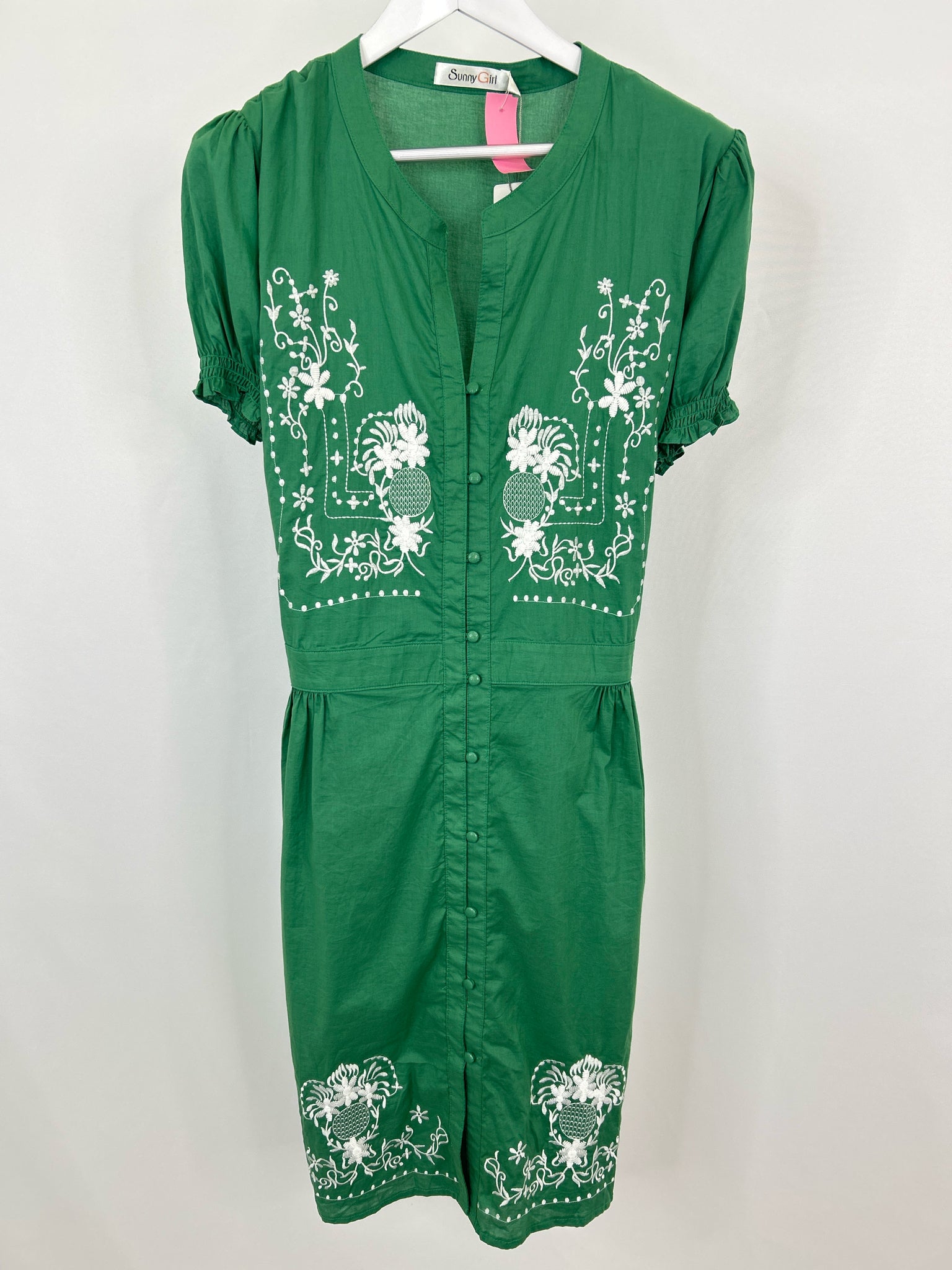 SUNNY GIRL Size 4X GREEN AND WHITE Women Dress
