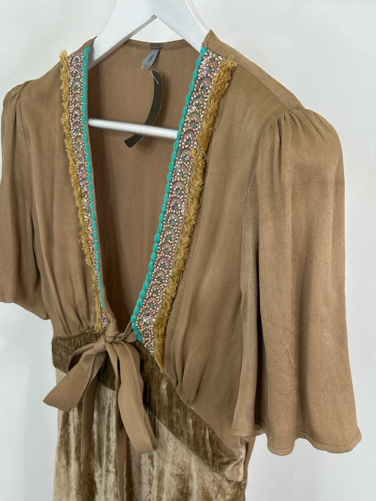 BLANK LONDON Size S Tan Dress