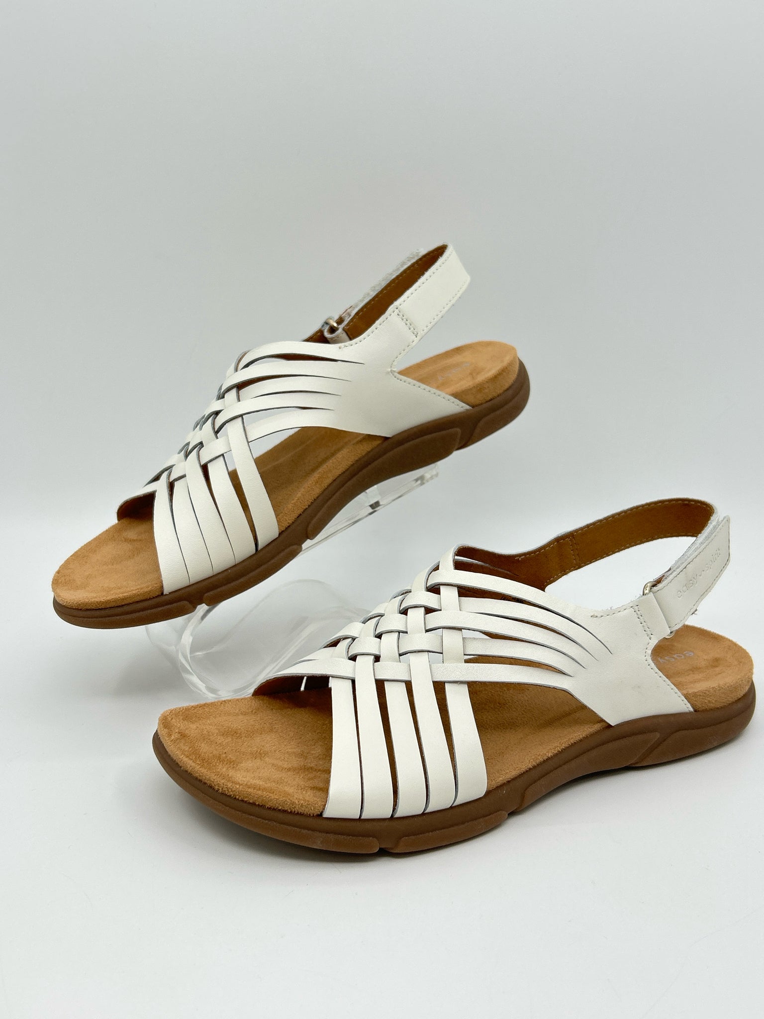EASY SPIRIT Size 8.5M White Women Sandal