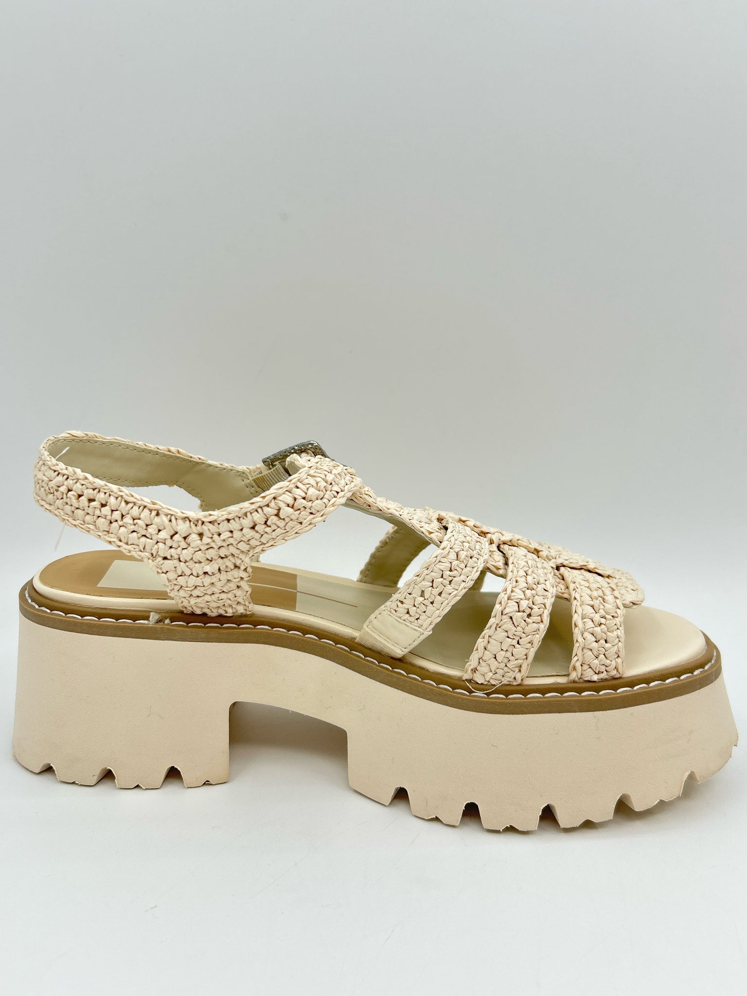 DOLCE VITA Size 8 Oatmeal Women Sandal