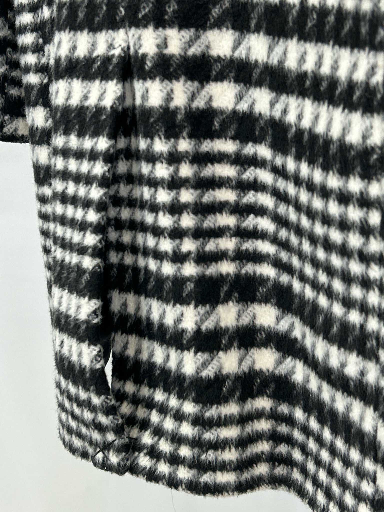 AVEC LES FILLES Size S Black and White Women Coat