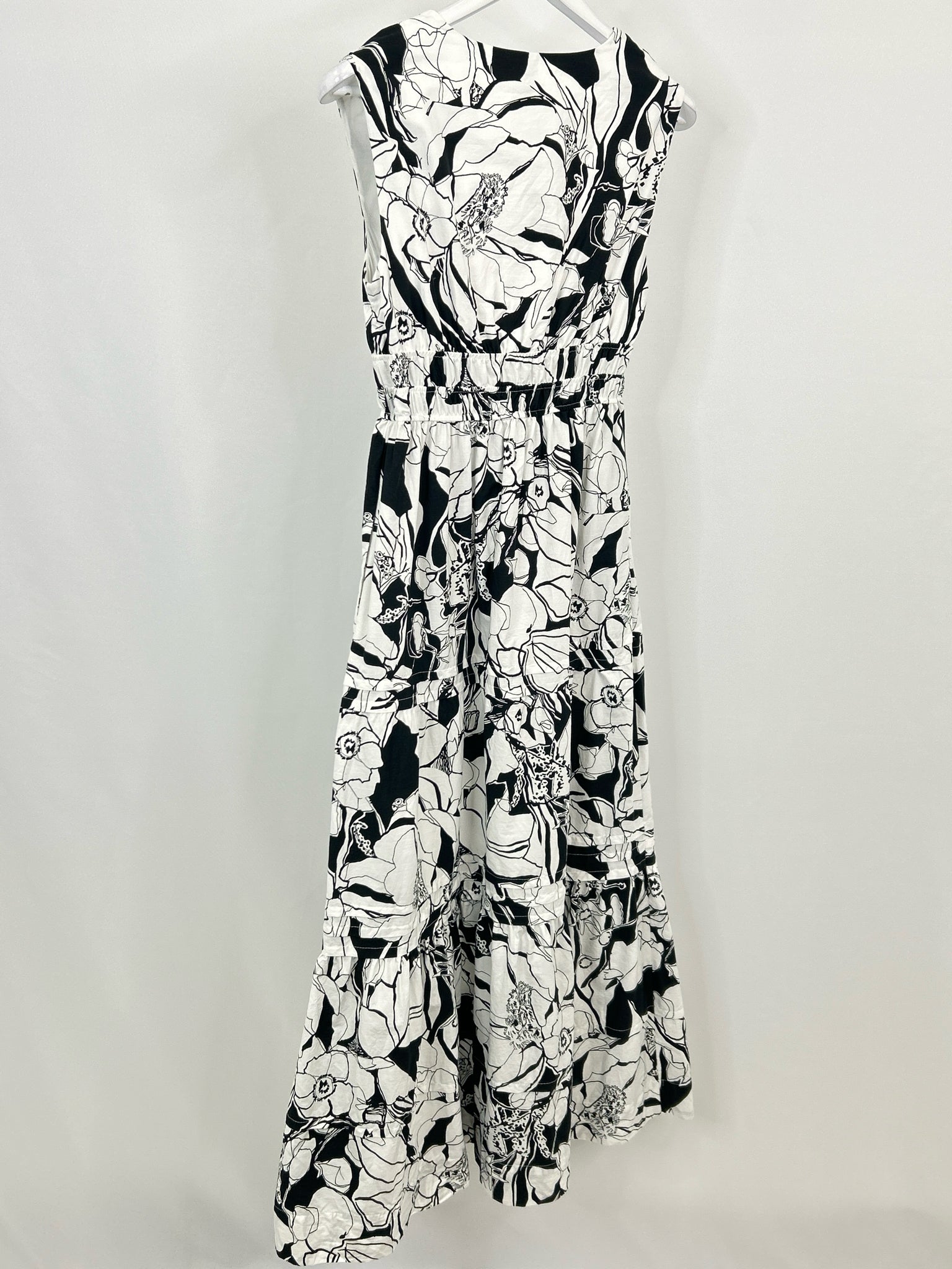 ANTHROPOLOGIE Size S White and black Women Dress