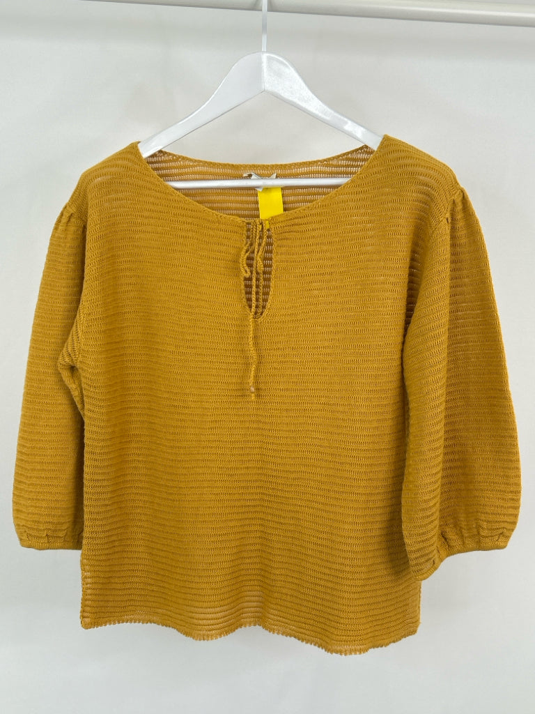 SUNDANCE Size M Mustard Sweater