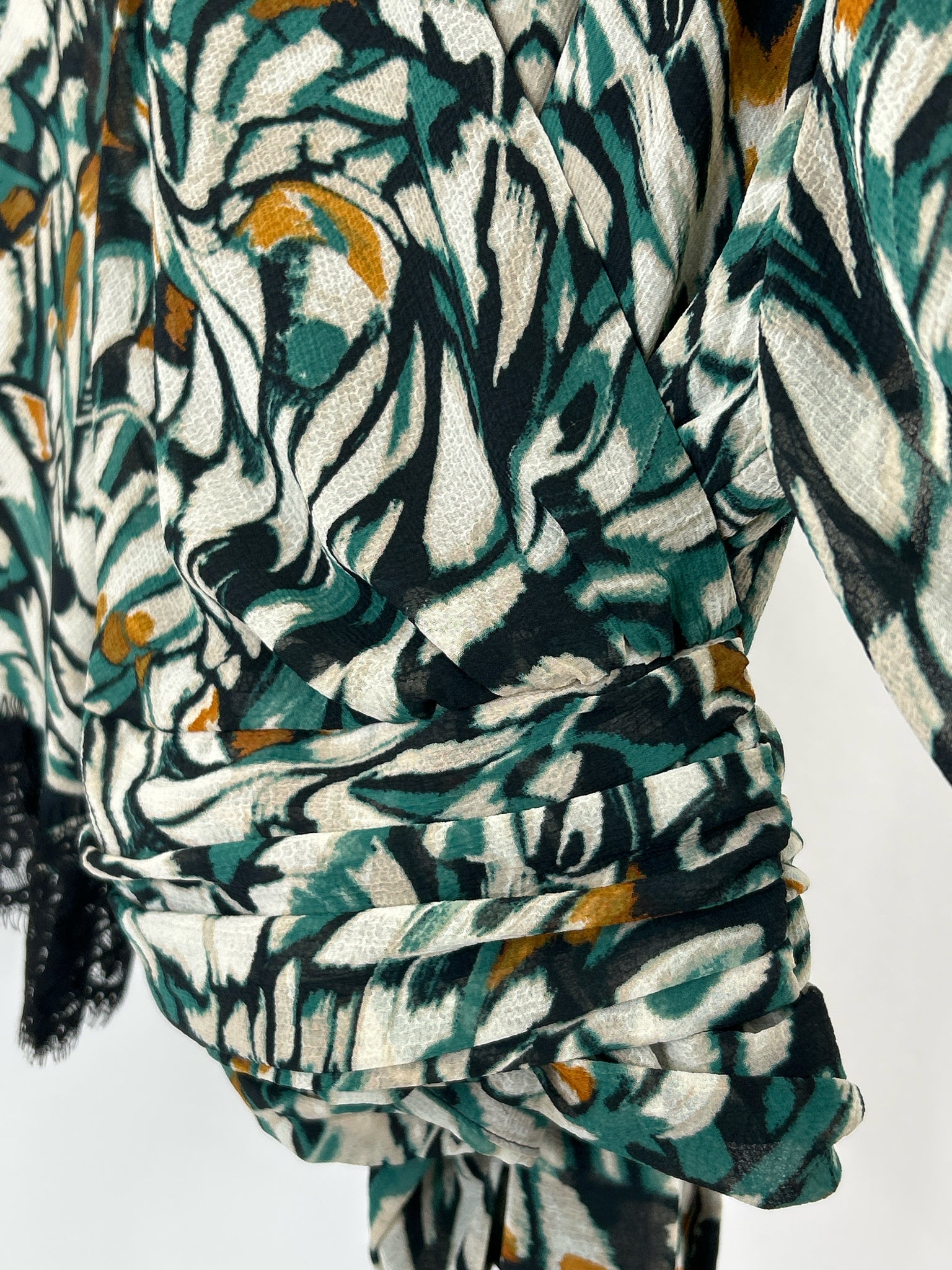 BY ANTHROPOLGIE Size S Green Print Women Top
