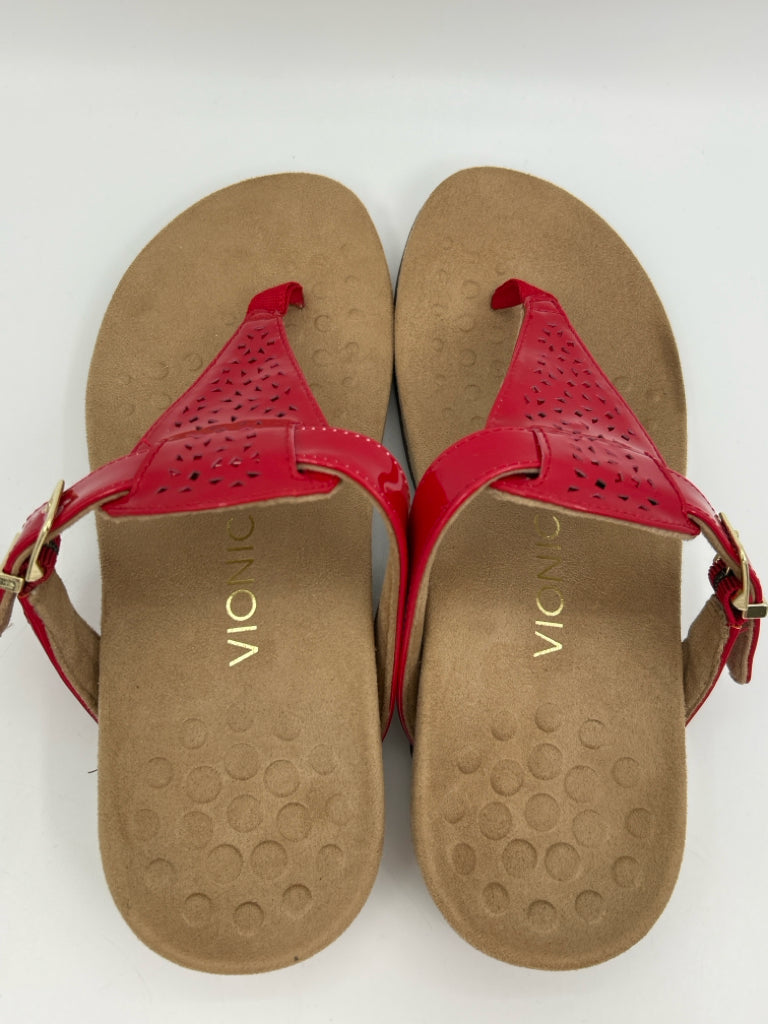 VIONIC Size 8 Red Women's Sandal