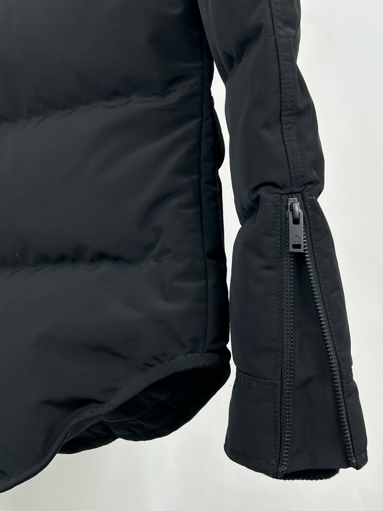 MOOSE KNUCKLES Size S Black Women Coat