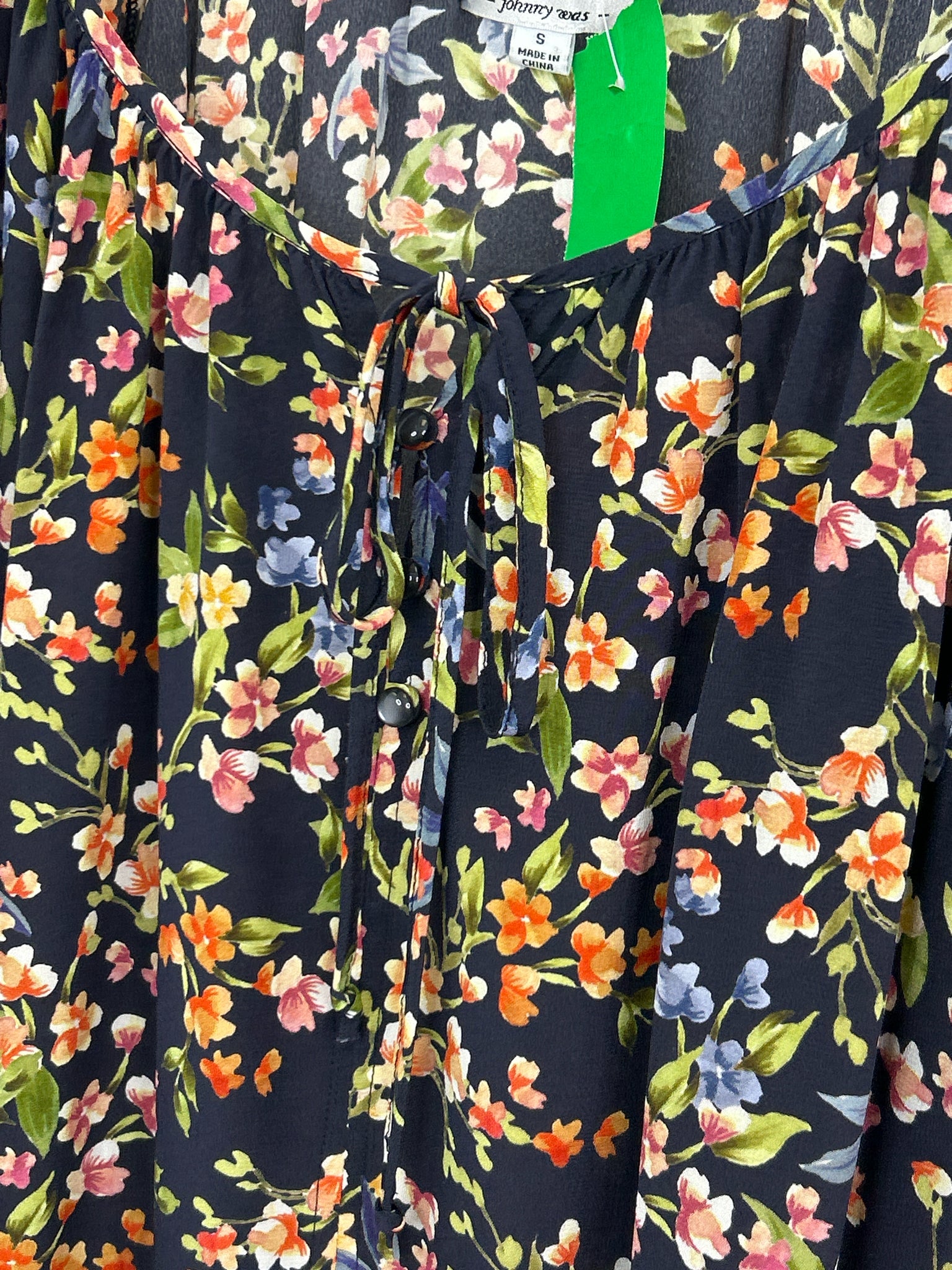 JADE JOHNNY WAS Size S NAVY FLORAL Women Top