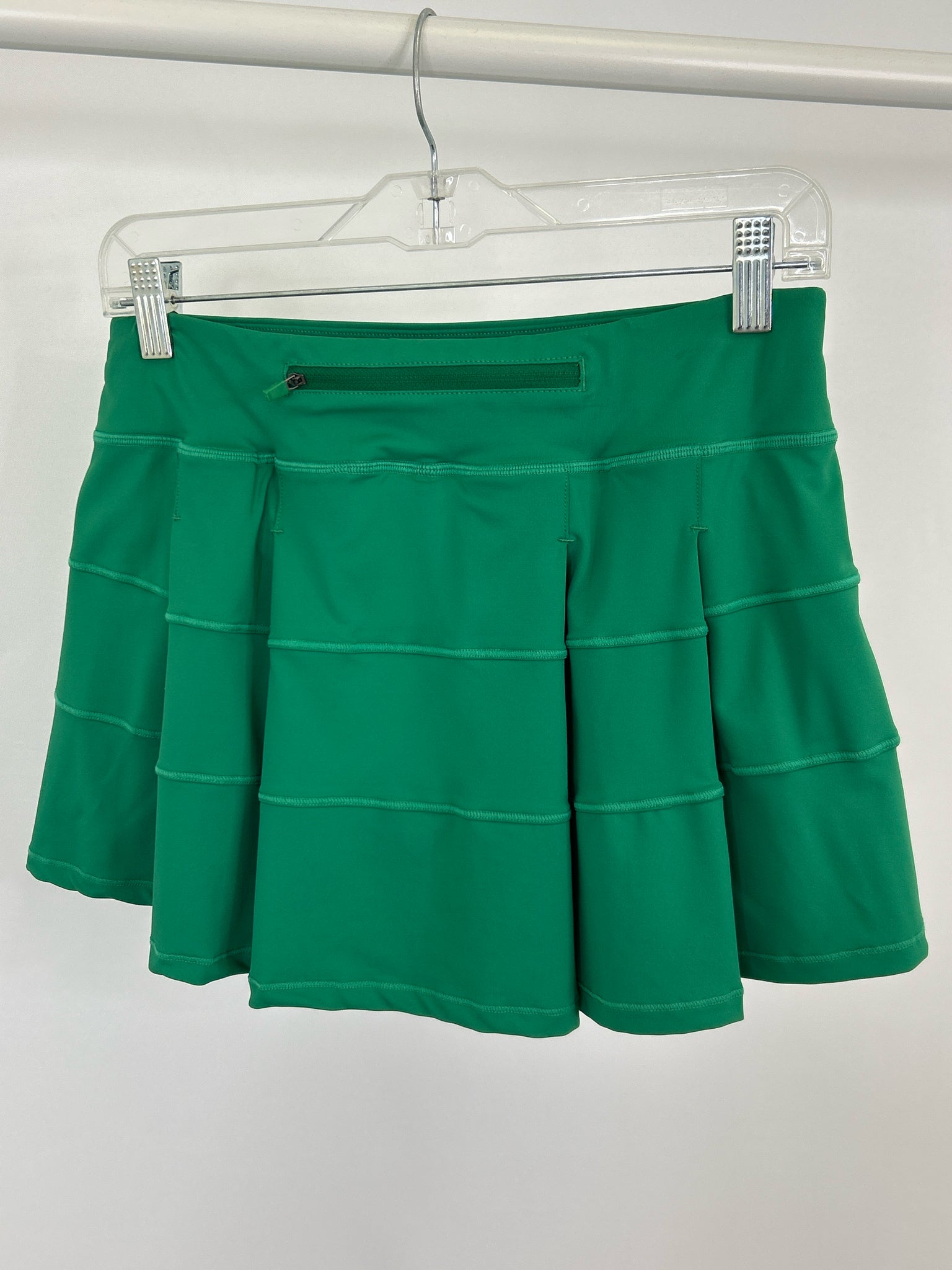LULULEMON Size 6 Green Women Skort