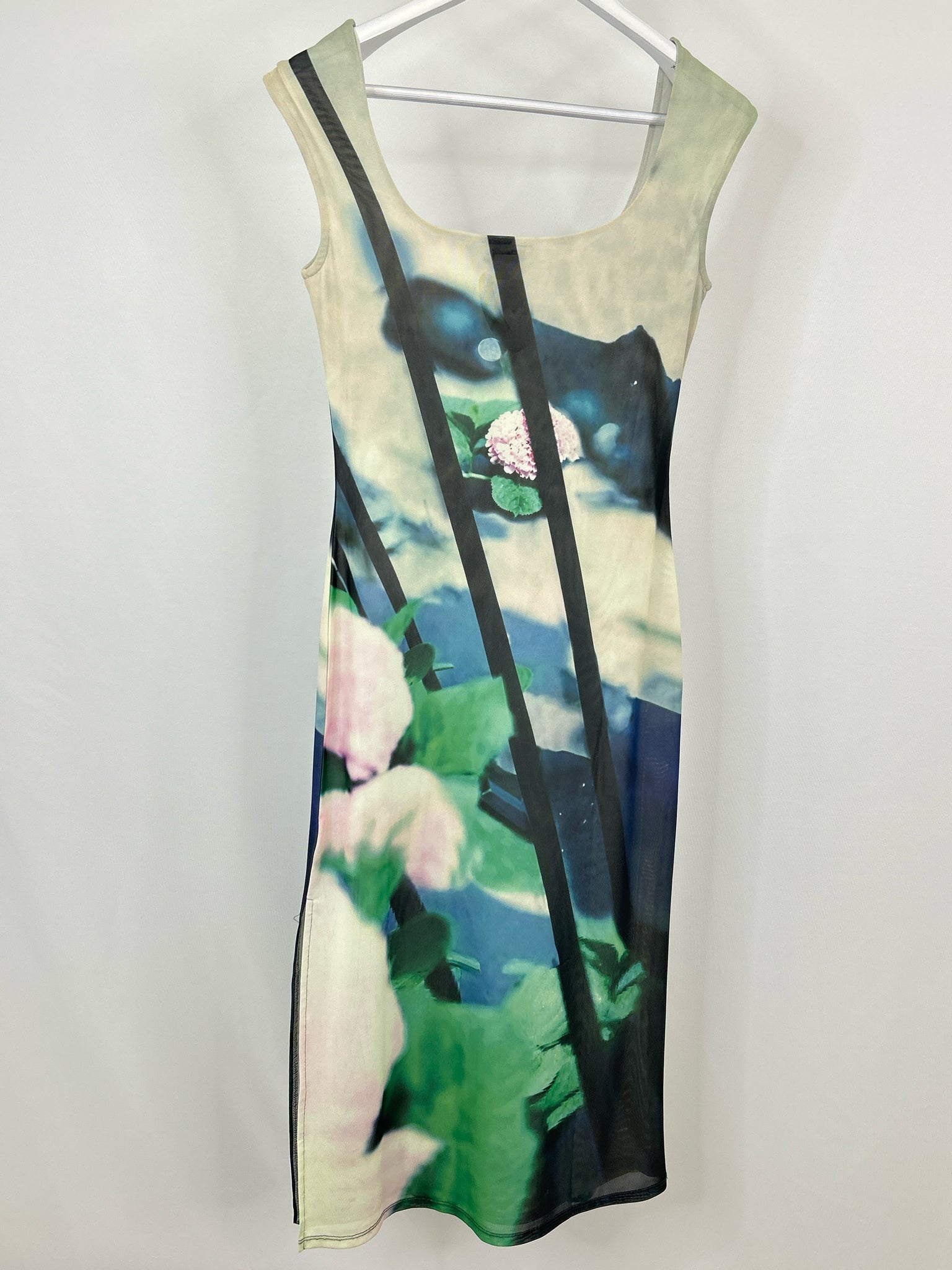 find me now Size XS/S Cream and Blue Women Dress